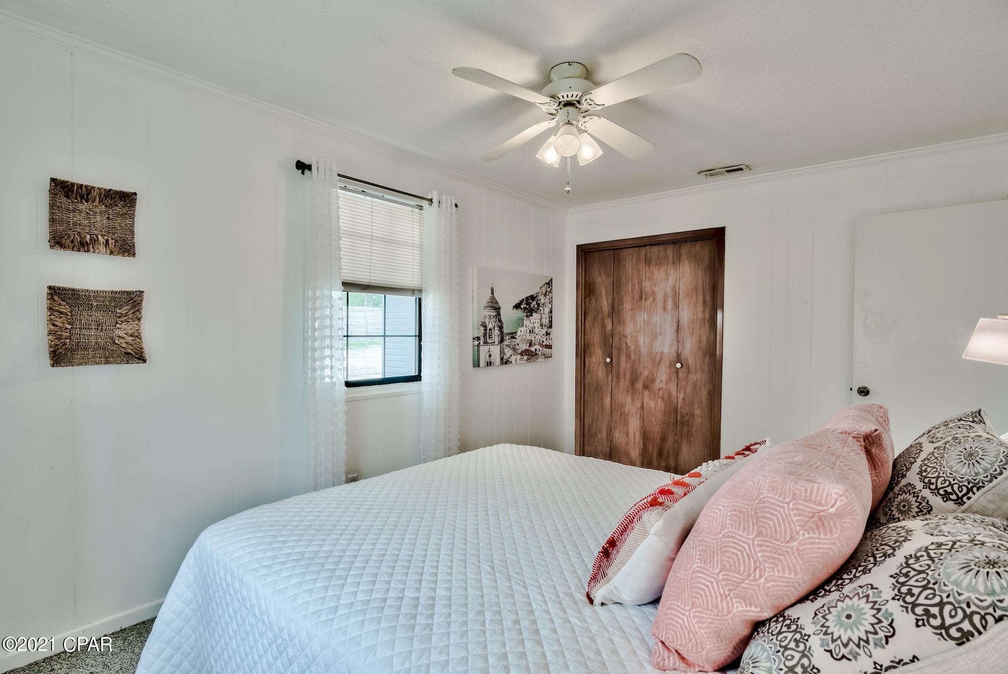 Laguna Beach Estates 2nd Add - Residential