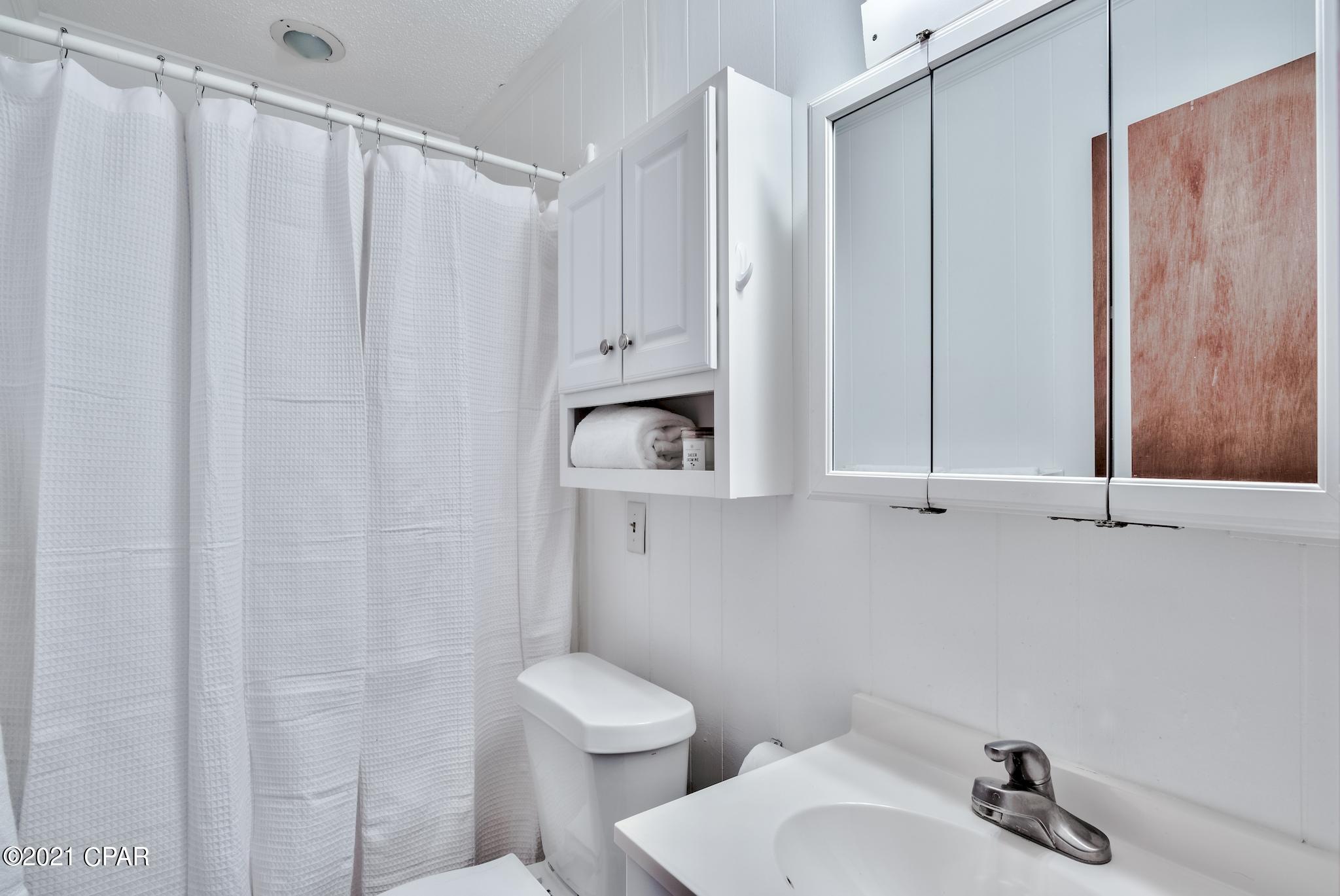 Laguna Beach Estates 2nd Add - Residential