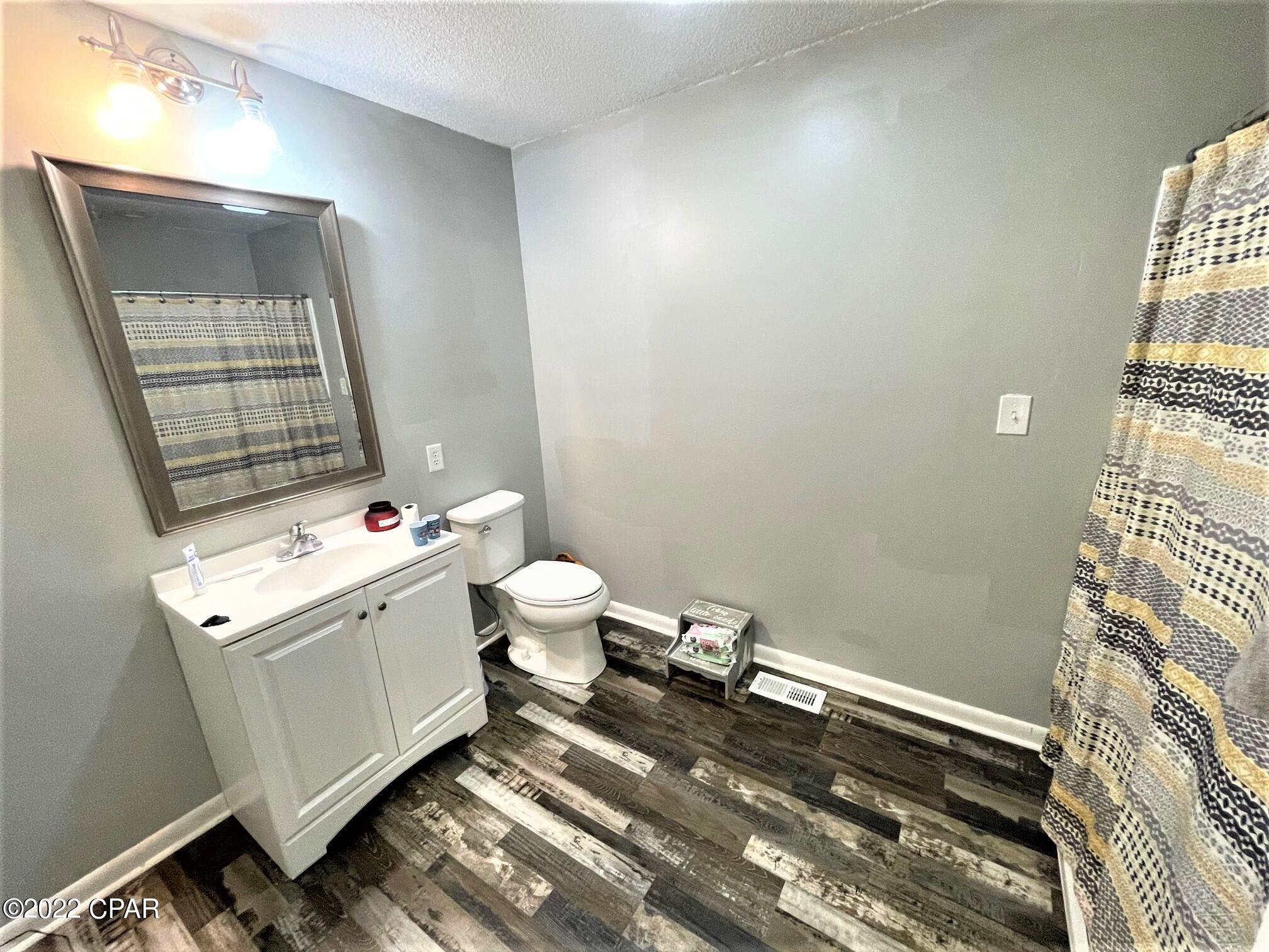 Country Club Hills #2 - Residential