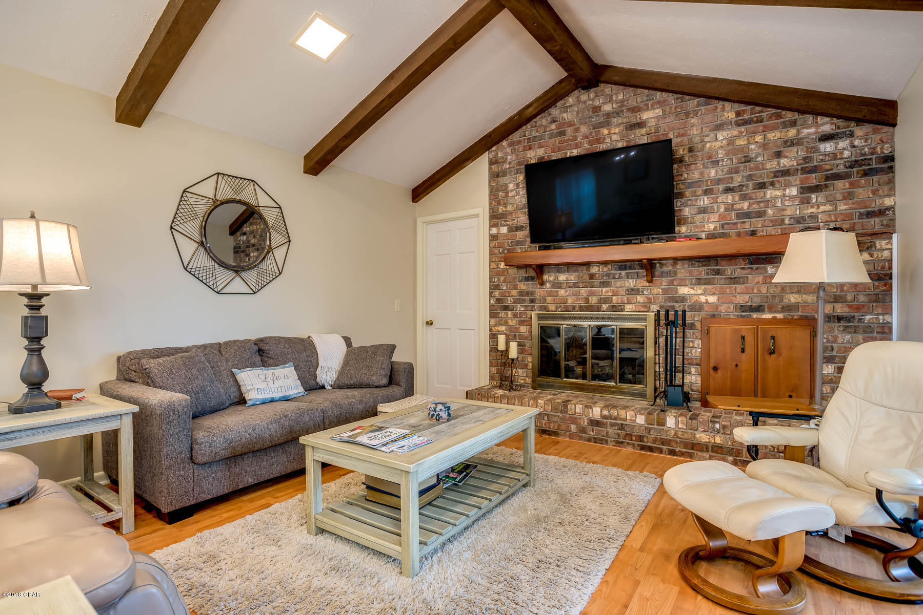 Pretty Bayou Hts 1st - Residential