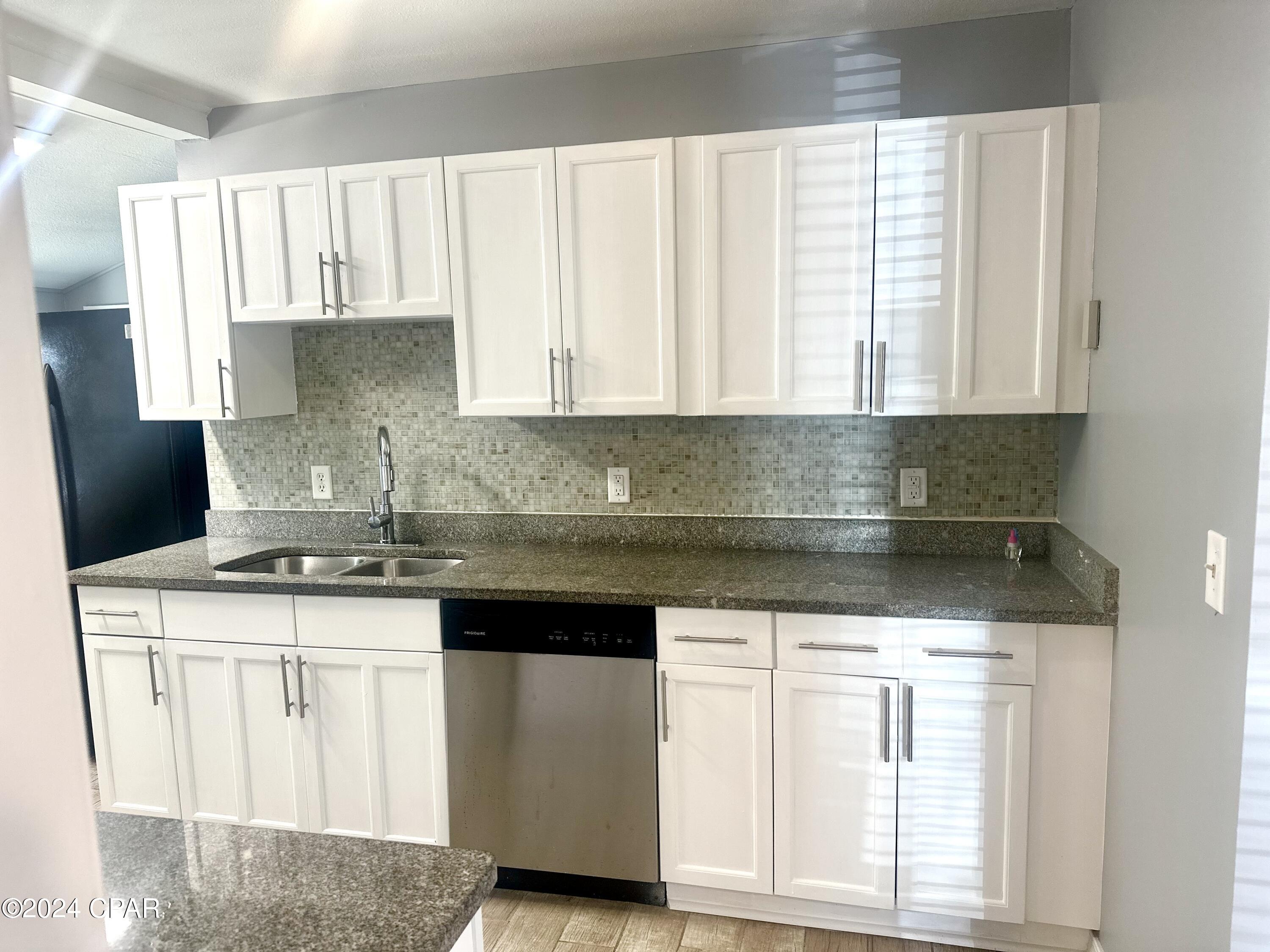 Cove Terrace - Residential