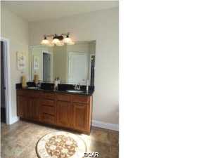 Lake Merial - Residential