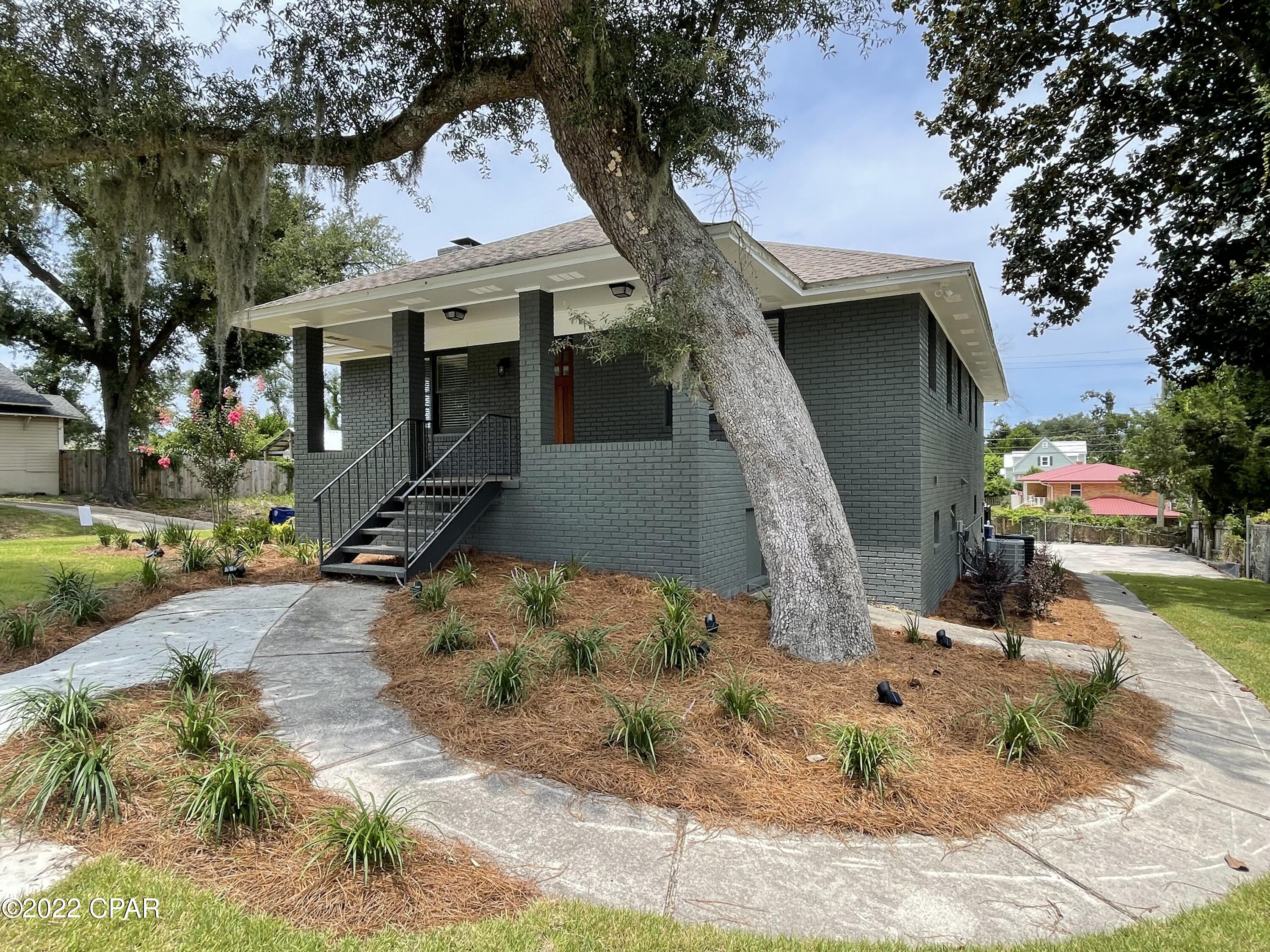 Sudduths 1st Add - Residential