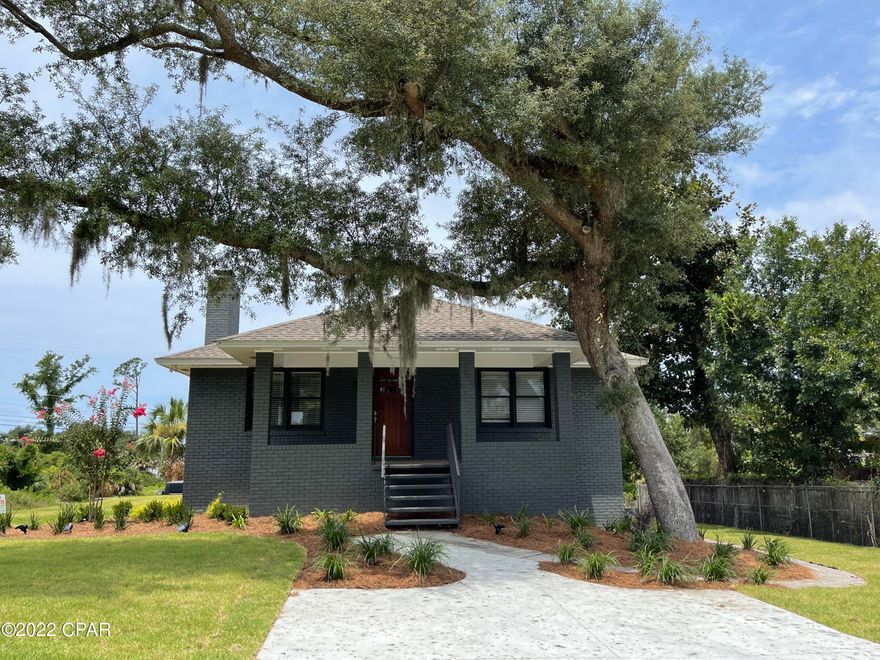 Completely renovated Cove home! Split level with separate apartment that could be used as mother in law suite. Upstairs features bright renovated kitchen with brand new stainless steel appliances, screened deck, fireplace, two large bedrooms that include large closet/storage space. Both upstairs baths are also complete with new cabinets, counters, and glass door showers with tile. Finished basement has its own fully equipped kitchen and two additional bedroom/baths. Can be used as mother in law suite or each level can have its own lock out. The levels are not separately metered but there are 2 ACs and 2 water heaters. Sprinkler system, new driveway, and newly painted exterior.