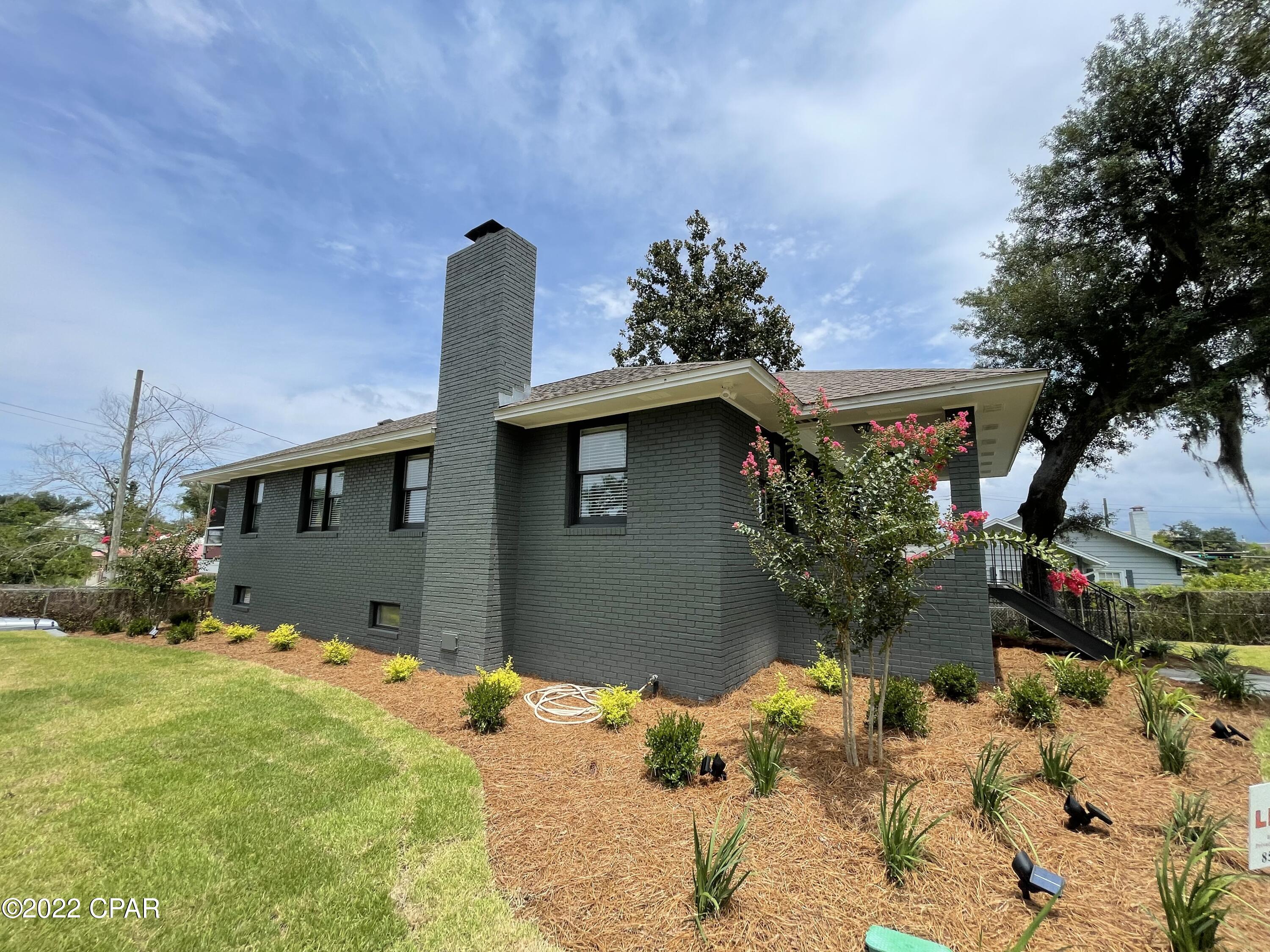 Sudduths 1st Add - Residential