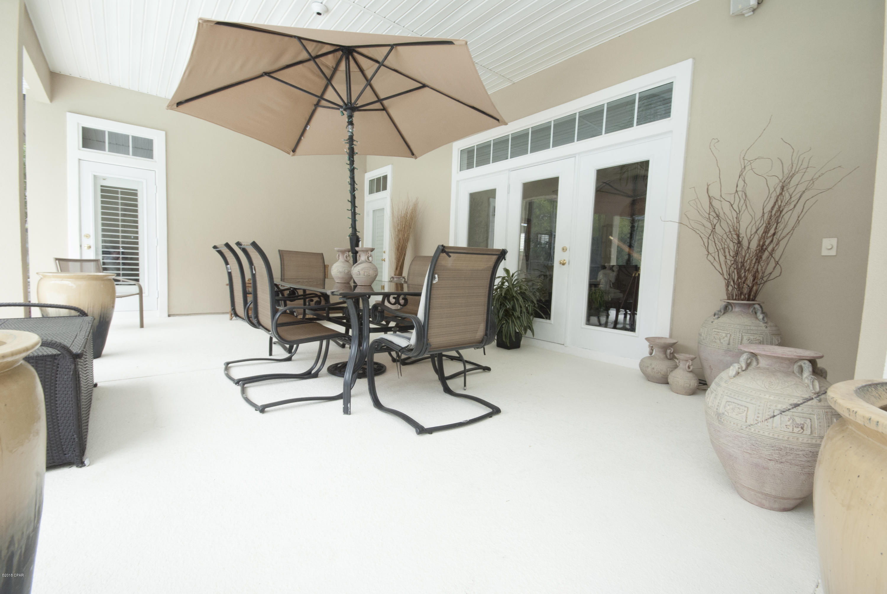 Legend Lakes - Residential