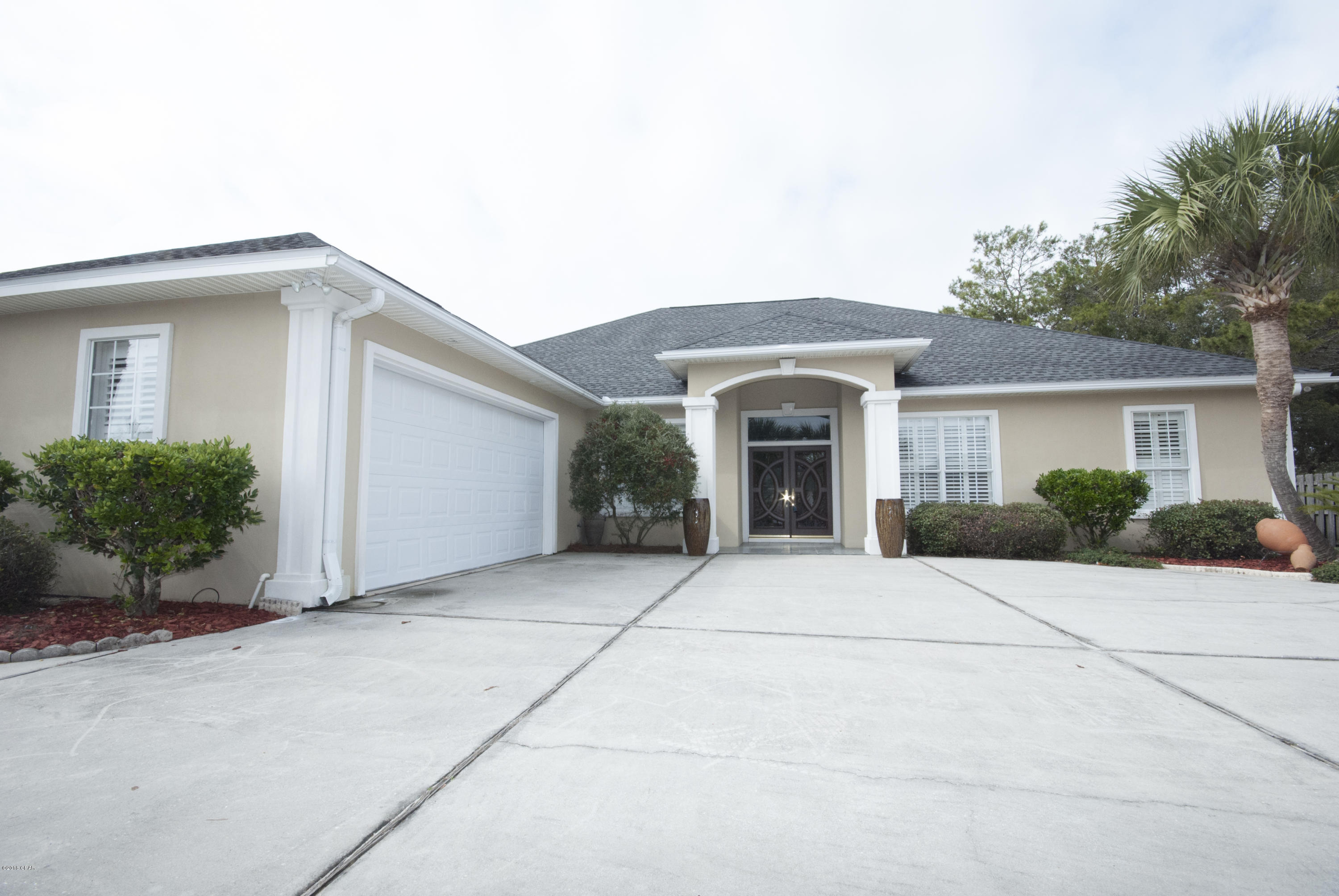 Legend Lakes - Residential