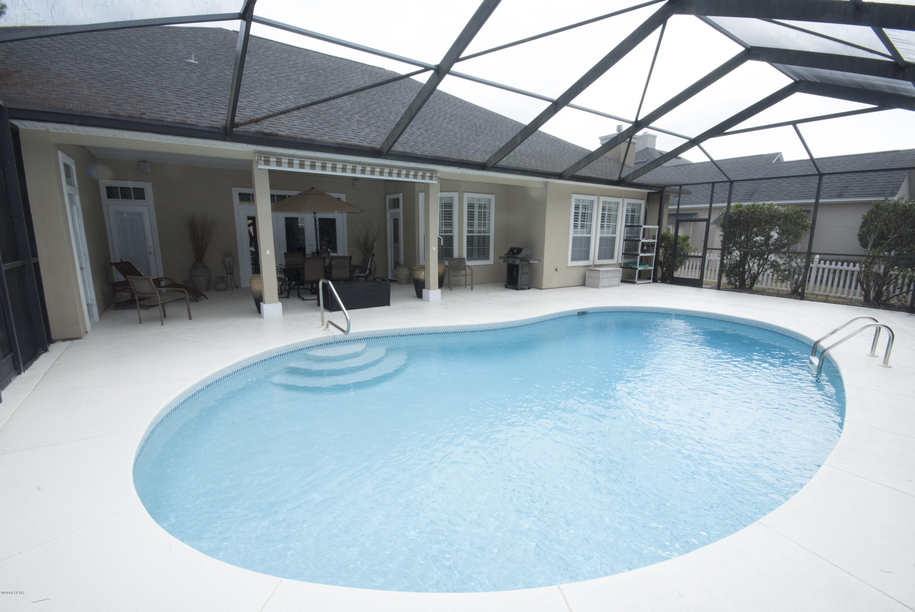 Legend Lakes - Residential