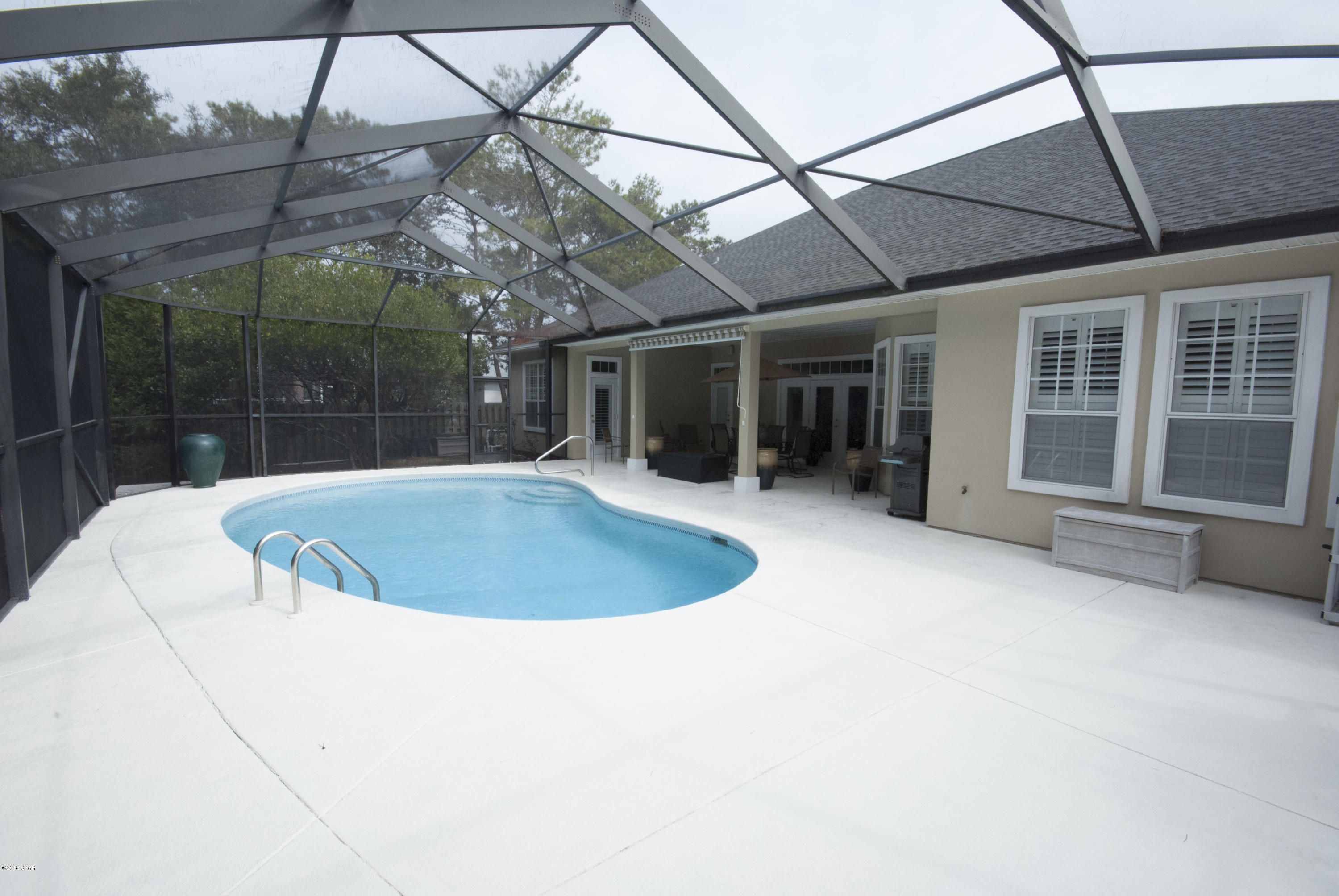 Legend Lakes - Residential