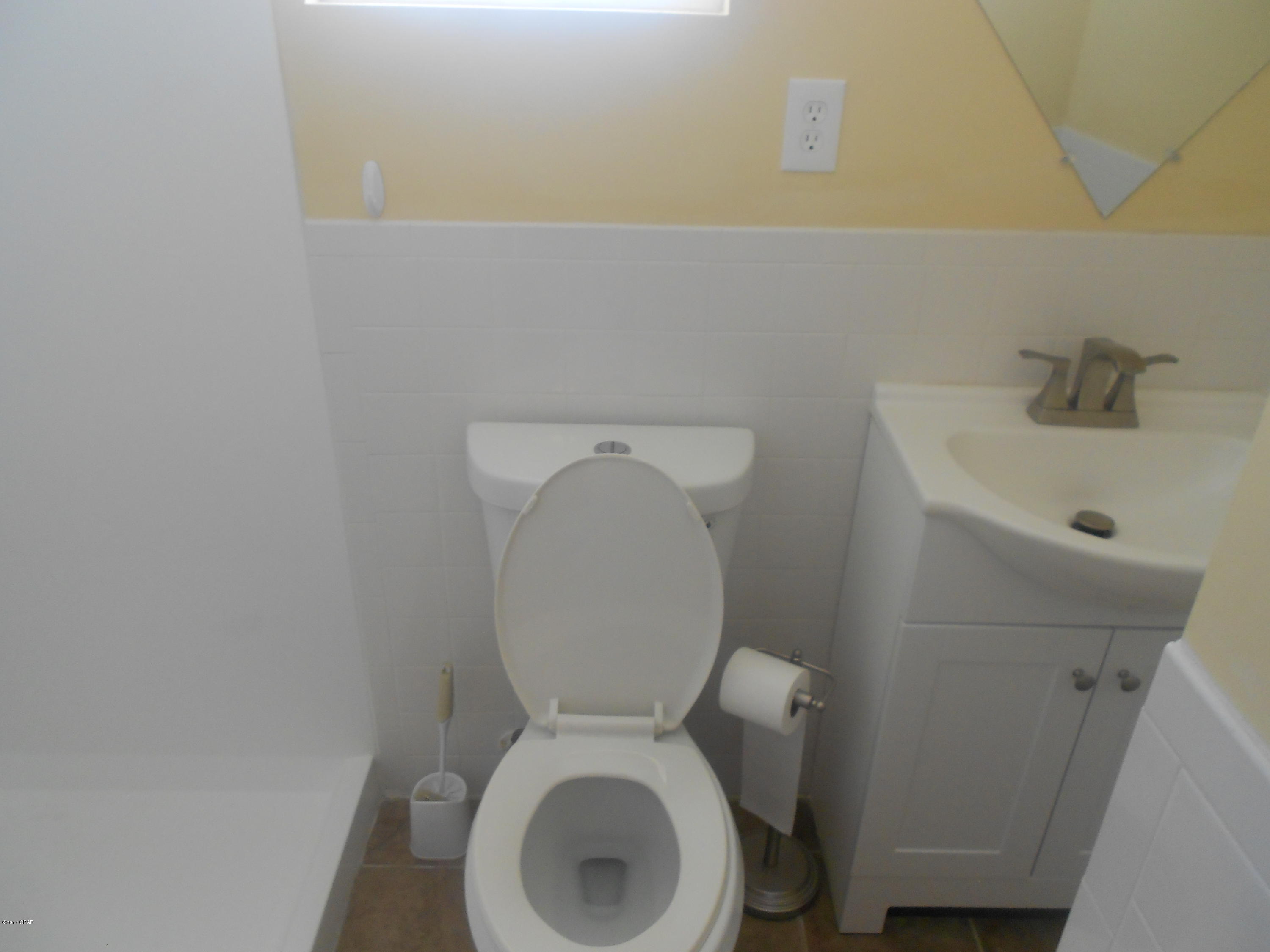 Silver Sands Beach - Residential Lease