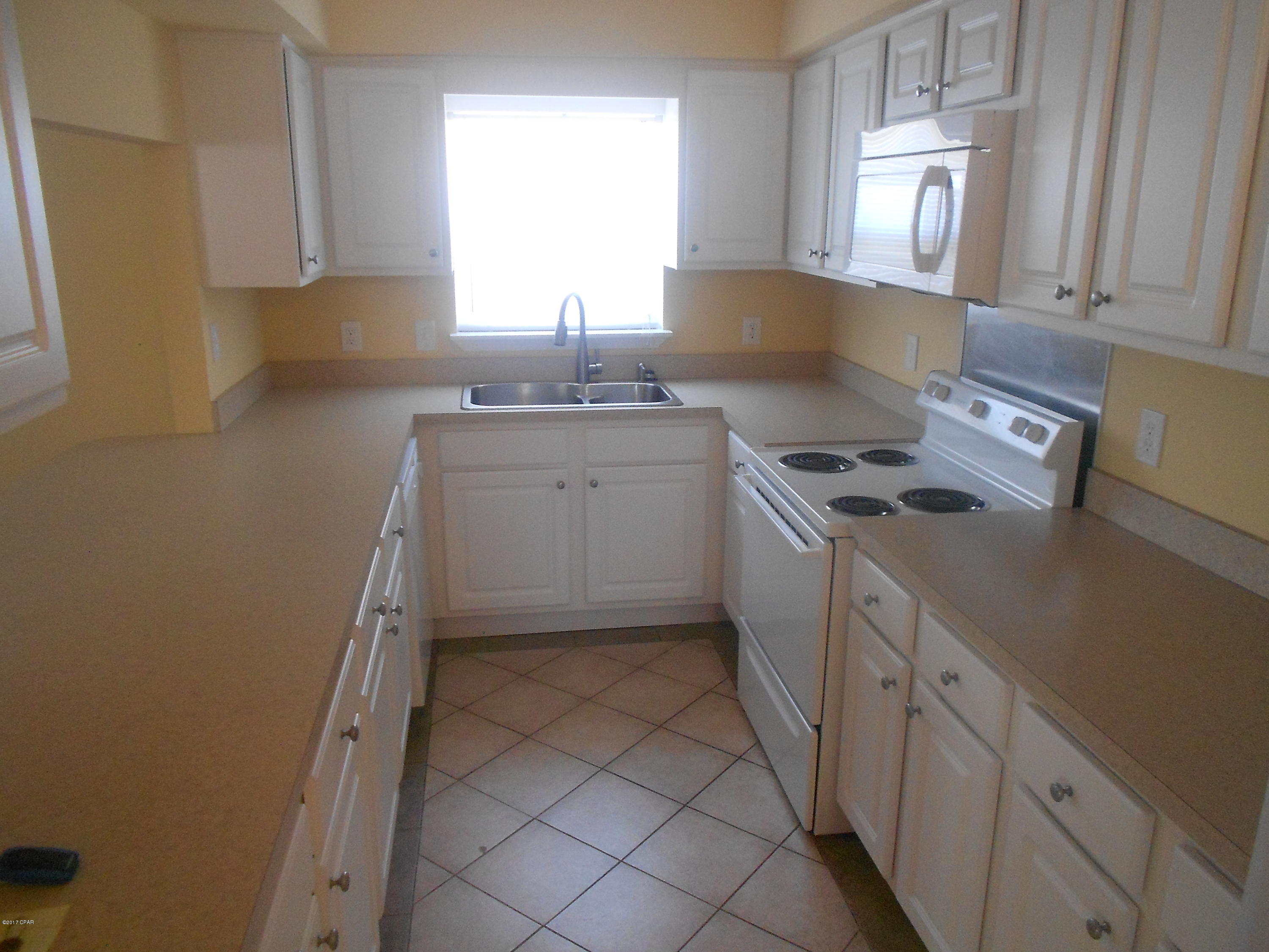 Silver Sands Beach - Residential Lease