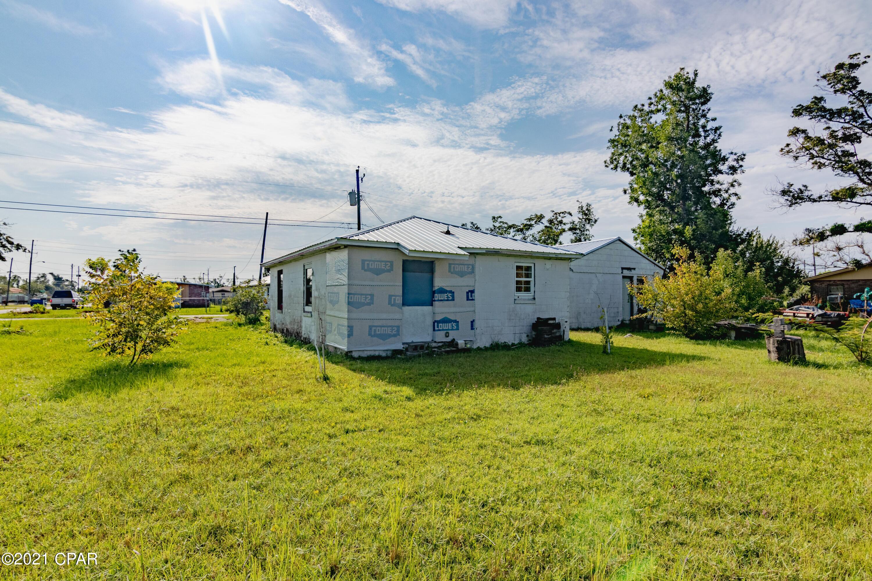 [No Recorded Subdiv] - Residential