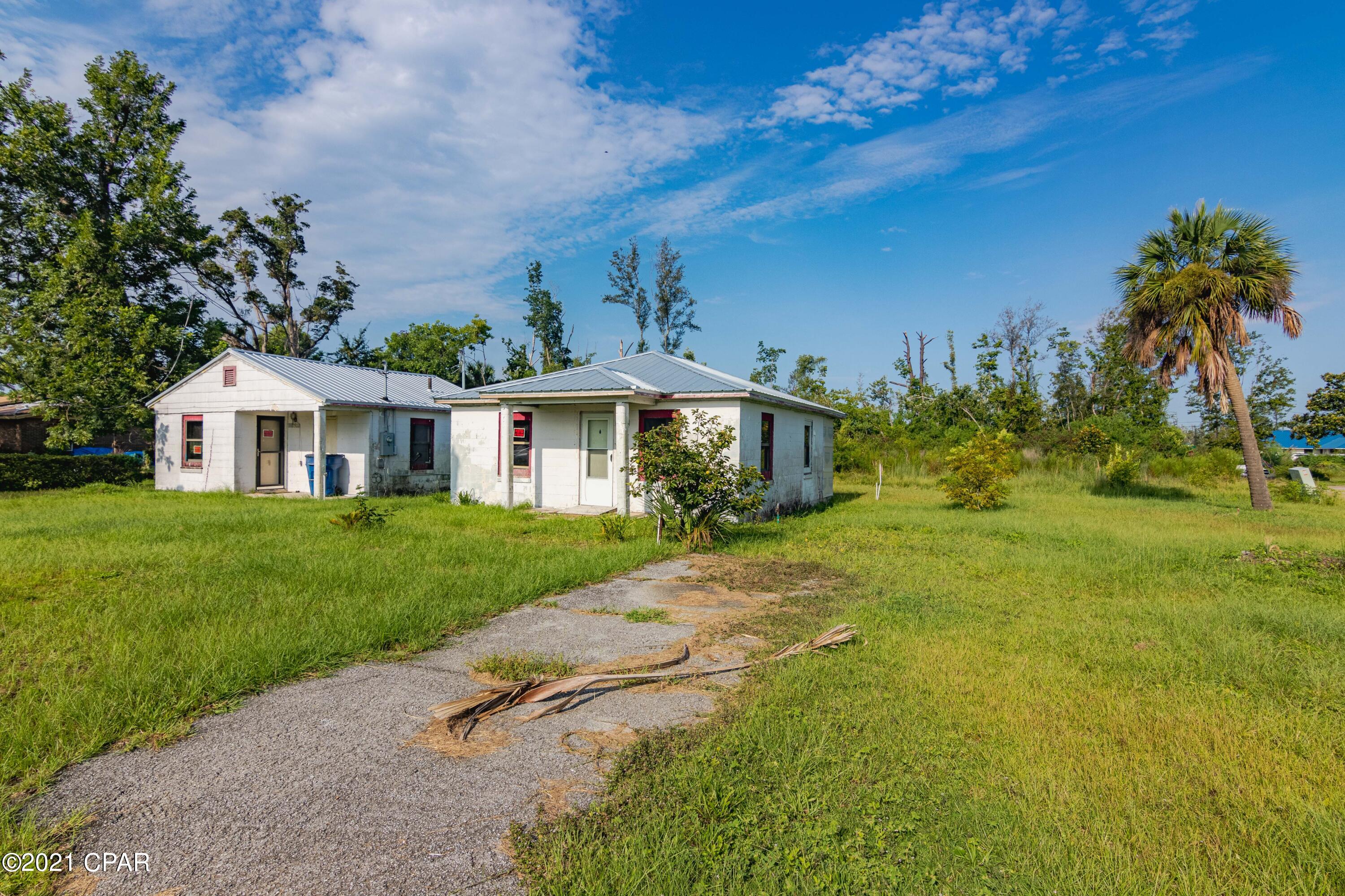 [No Recorded Subdiv] - Residential