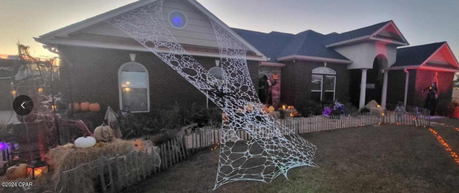 Kirkland Manor - Residential