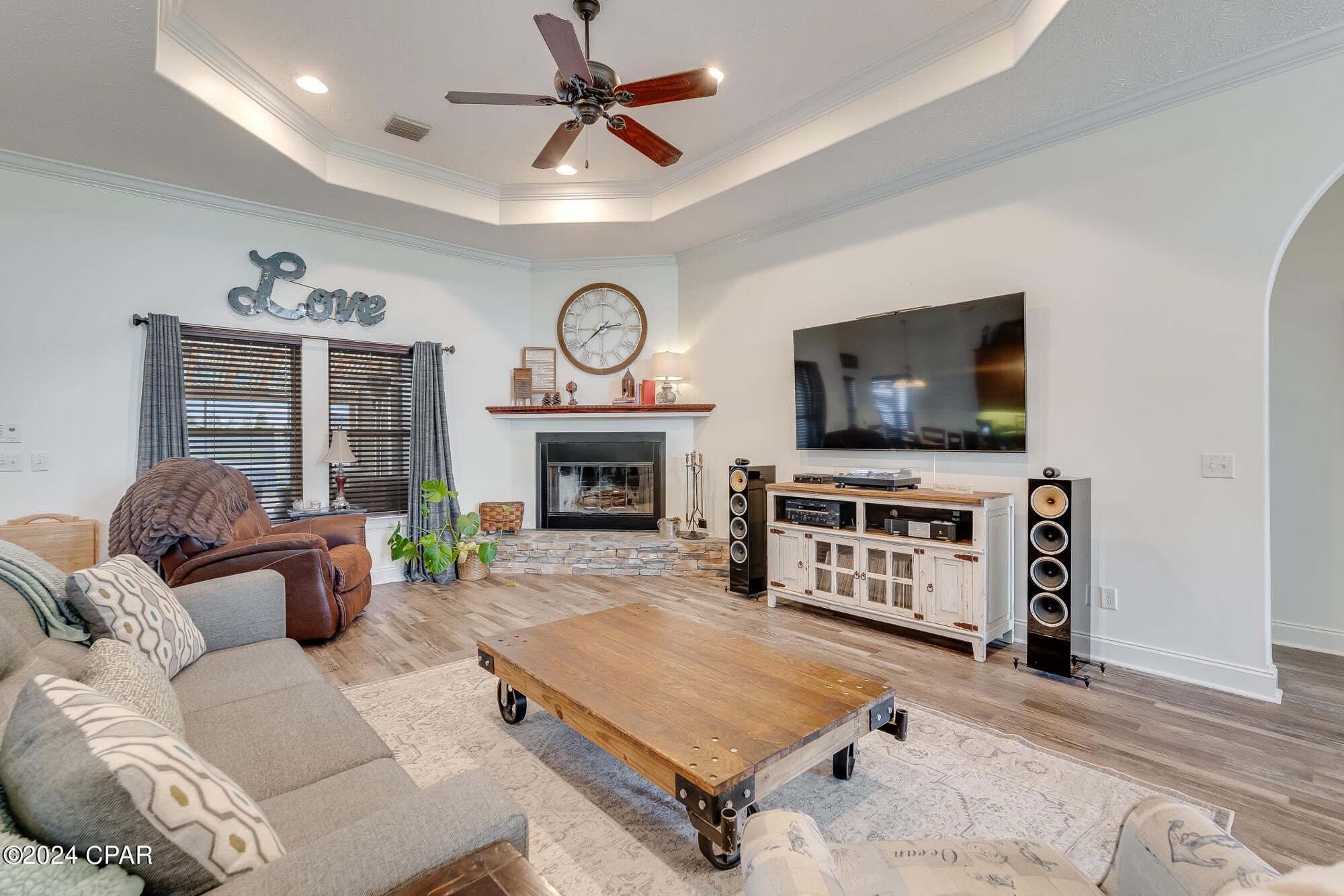 Kirkland Manor - Residential