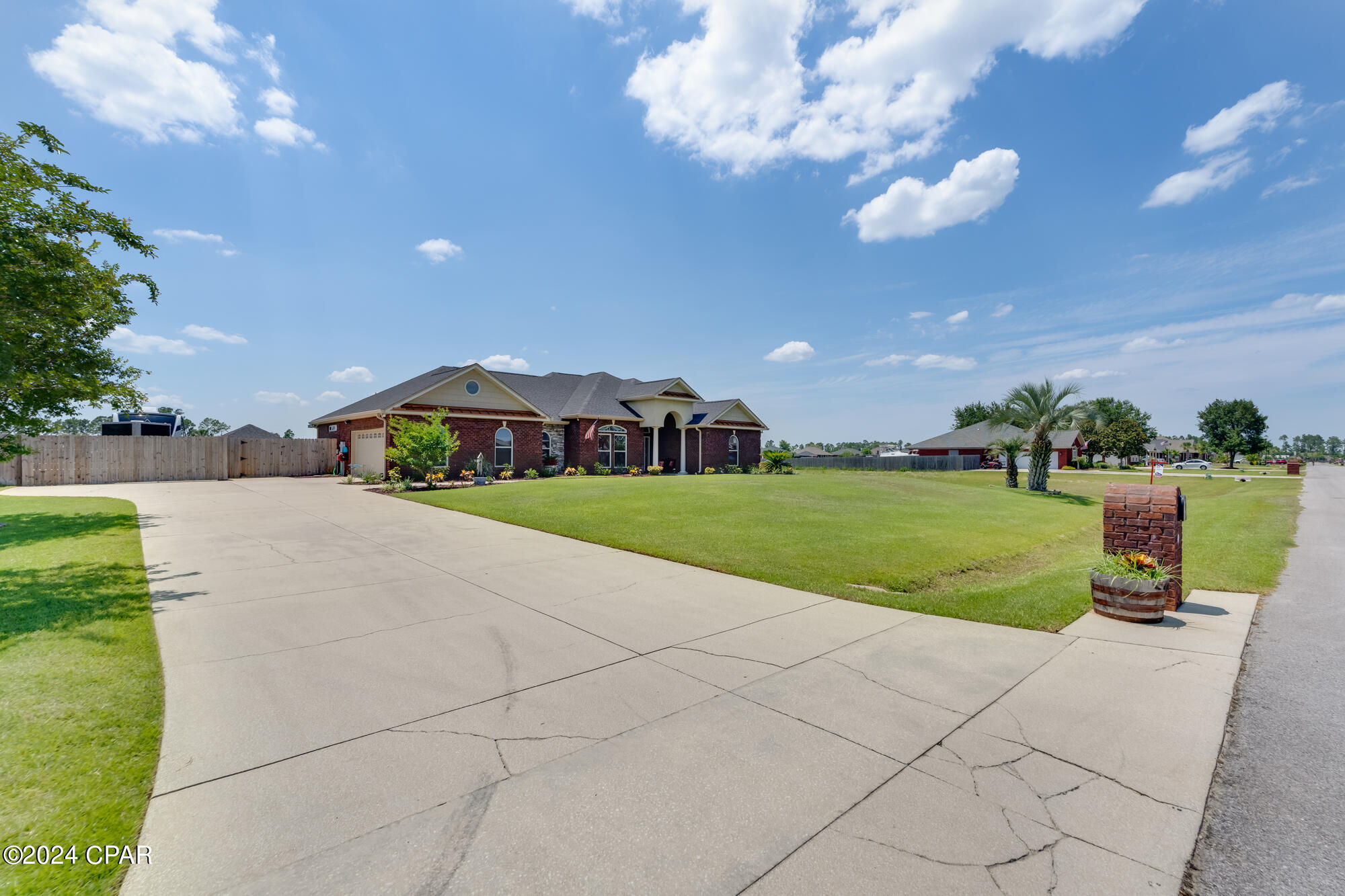 Kirkland Manor - Residential