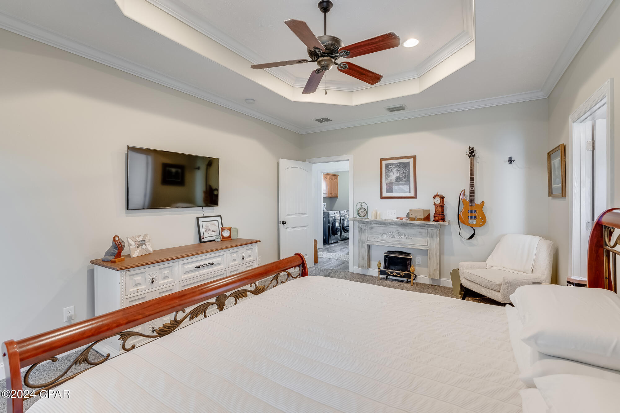 Kirkland Manor - Residential