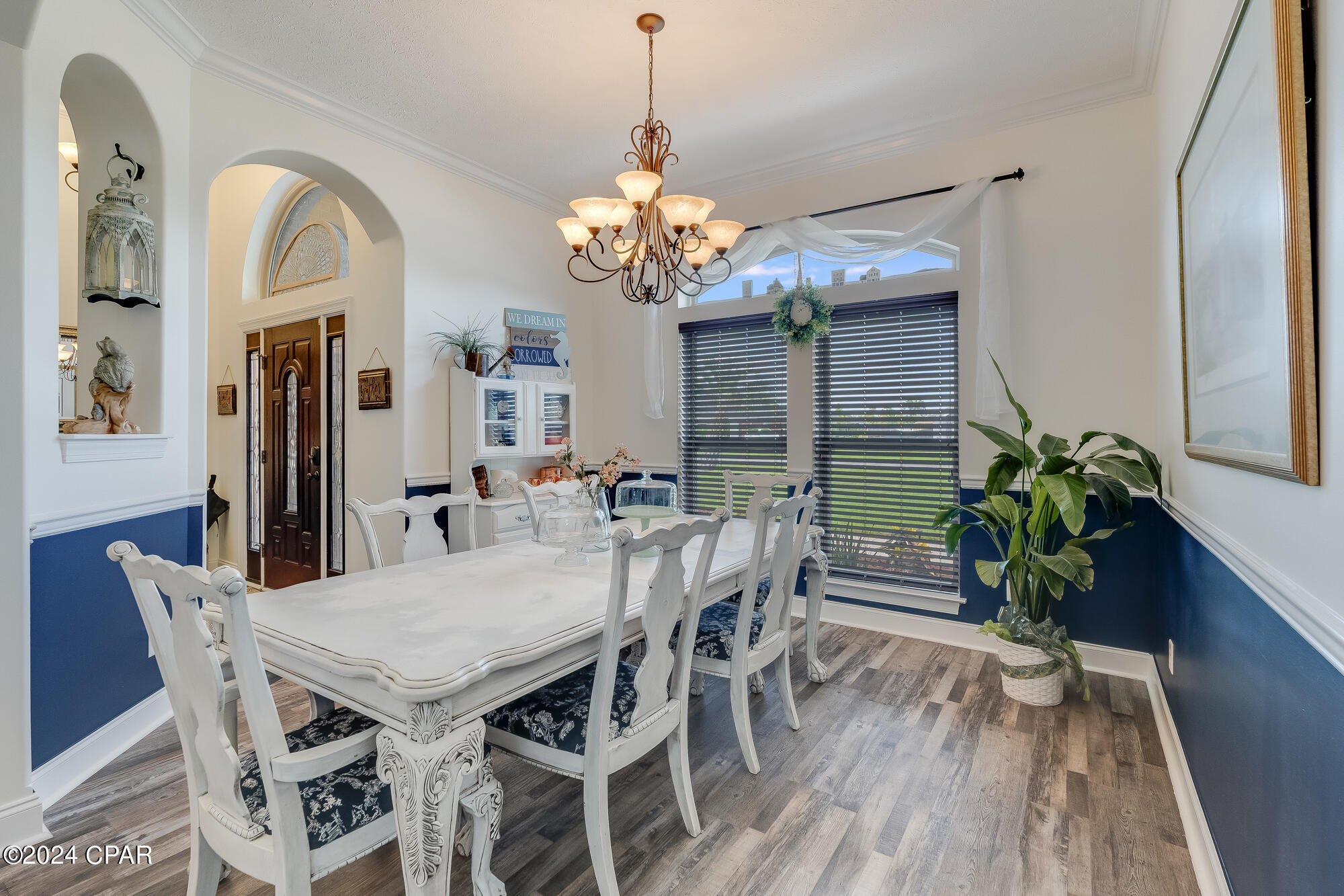 Kirkland Manor - Residential