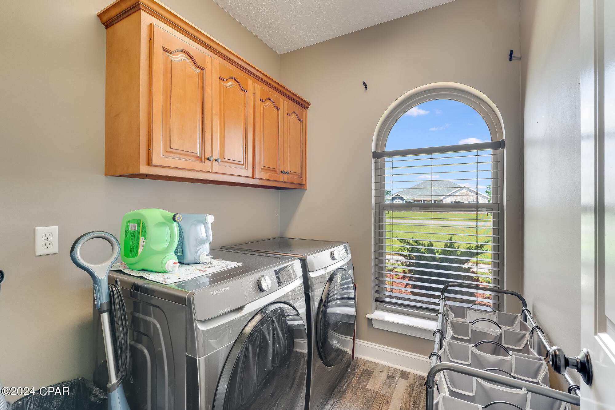 Kirkland Manor - Residential