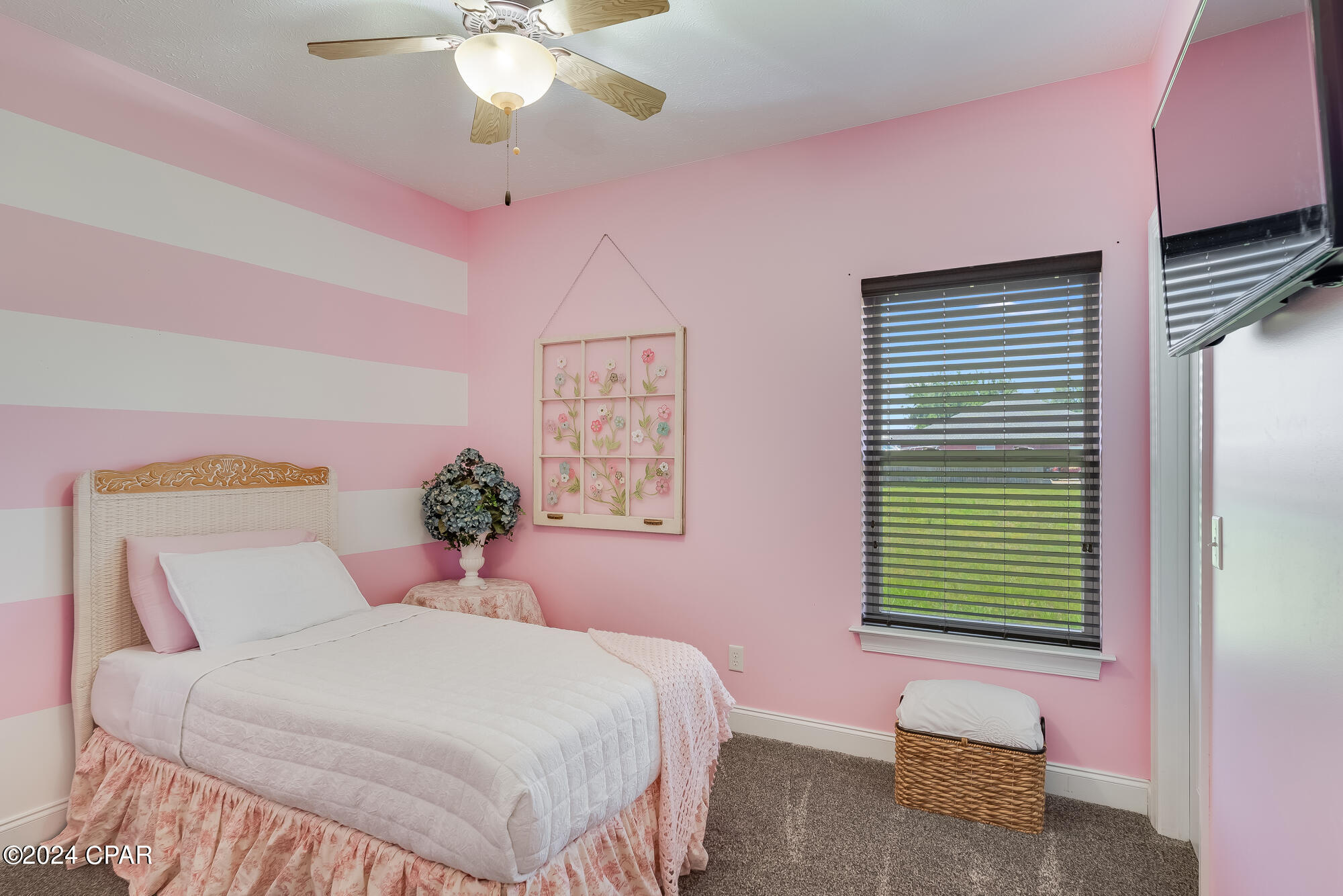 Kirkland Manor - Residential