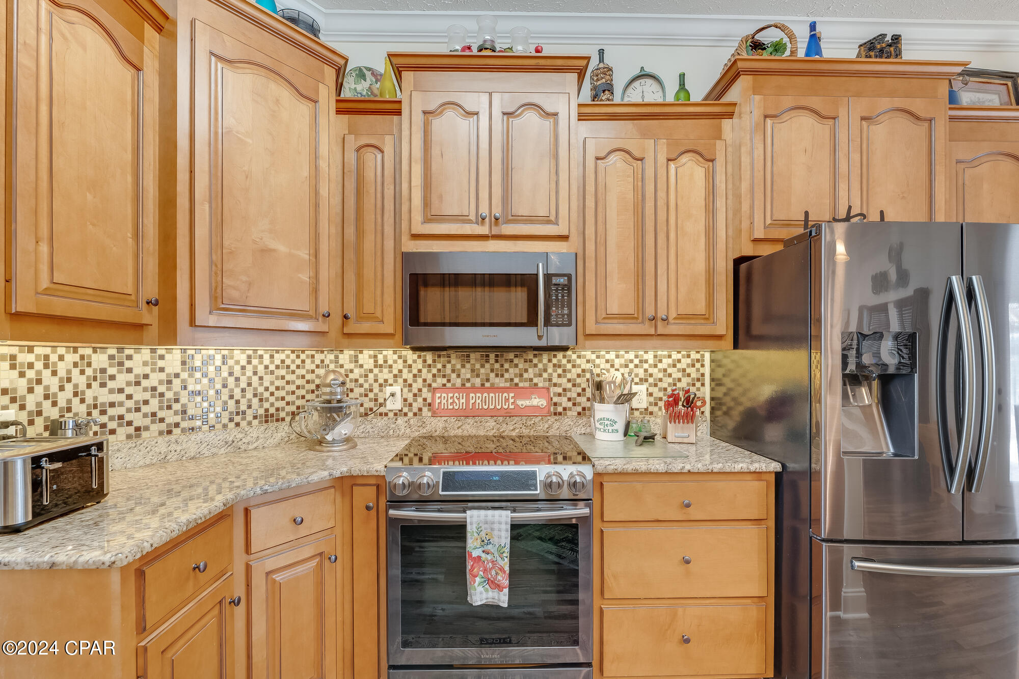 Kirkland Manor - Residential