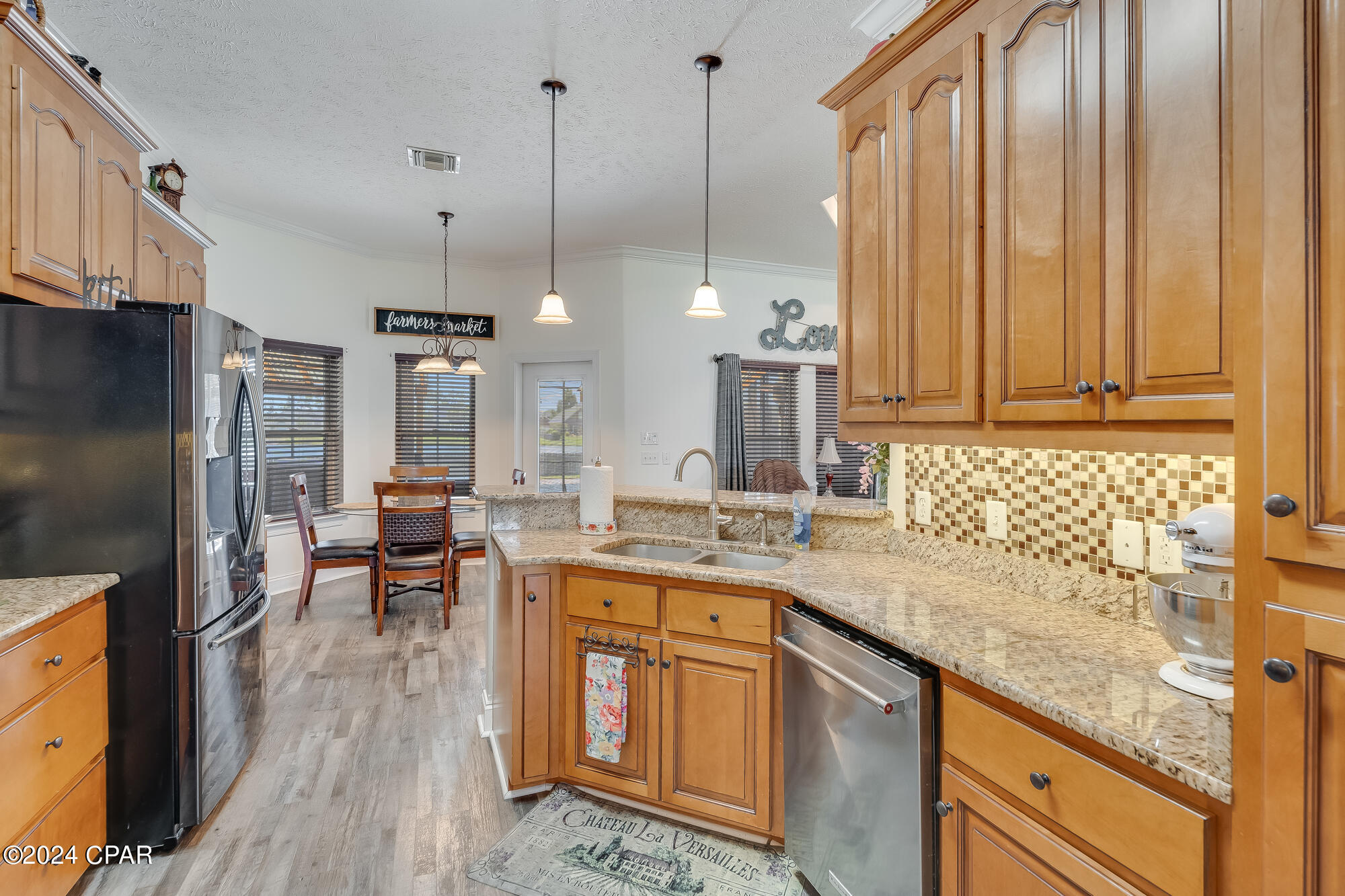 Kirkland Manor - Residential