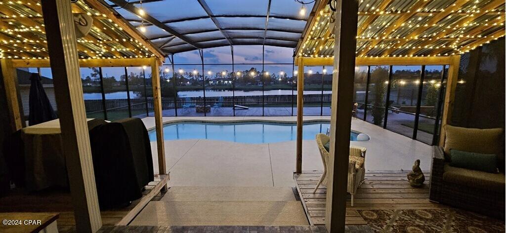 Kirkland Manor - Residential