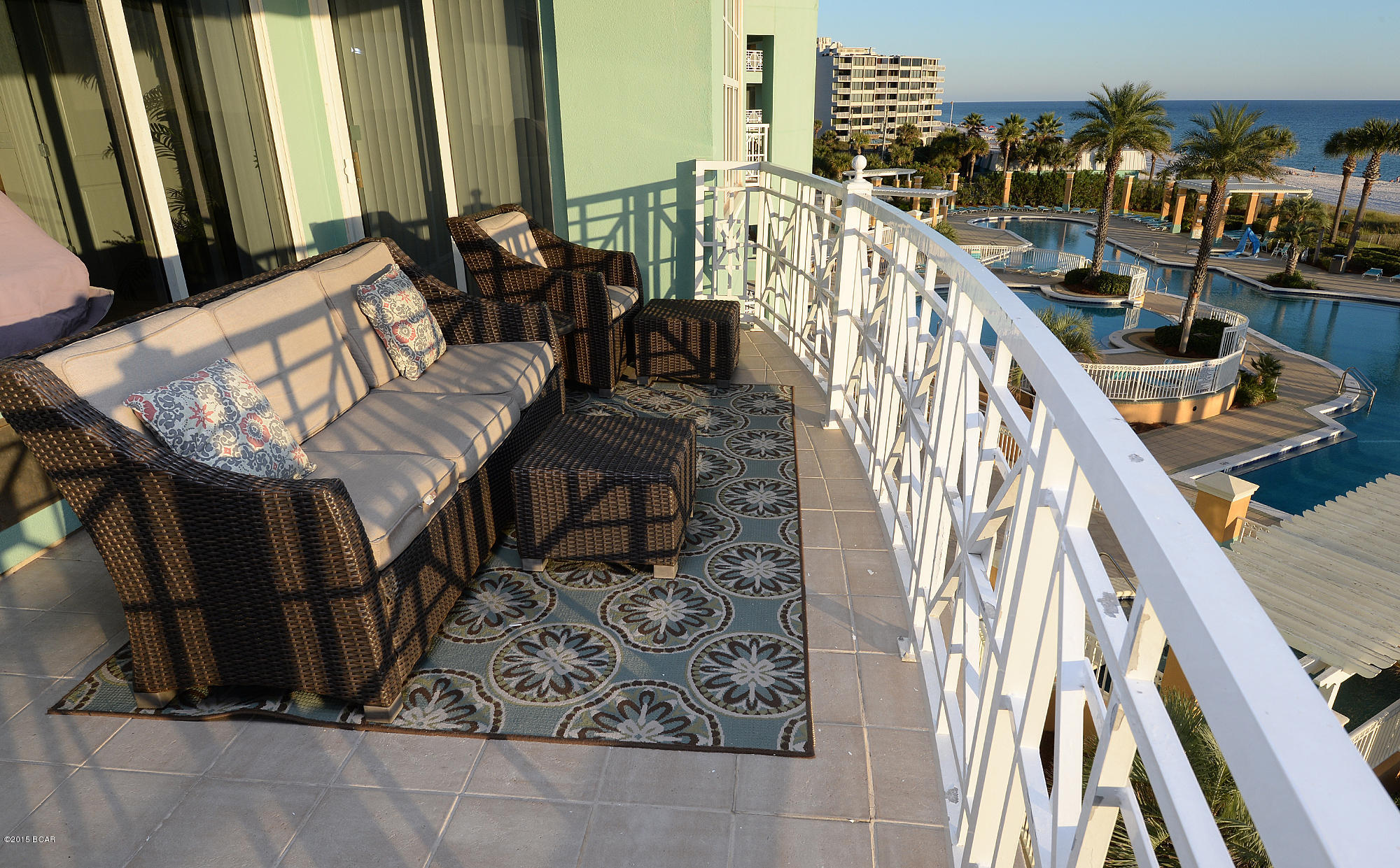 En Soleil Condo - Residential