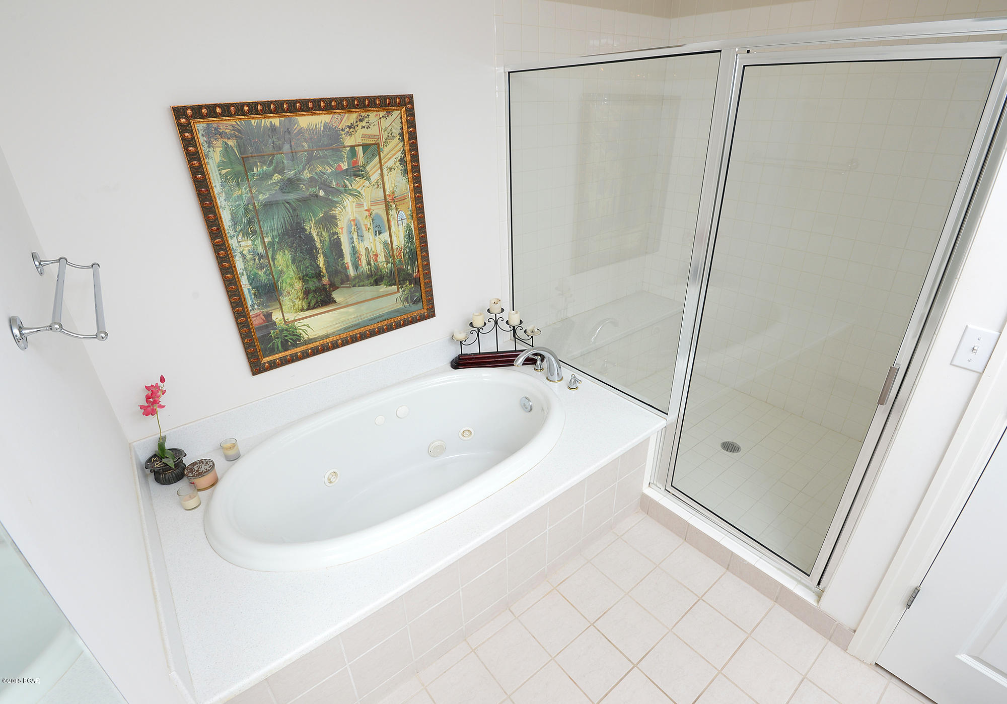 En Soleil Condo - Residential