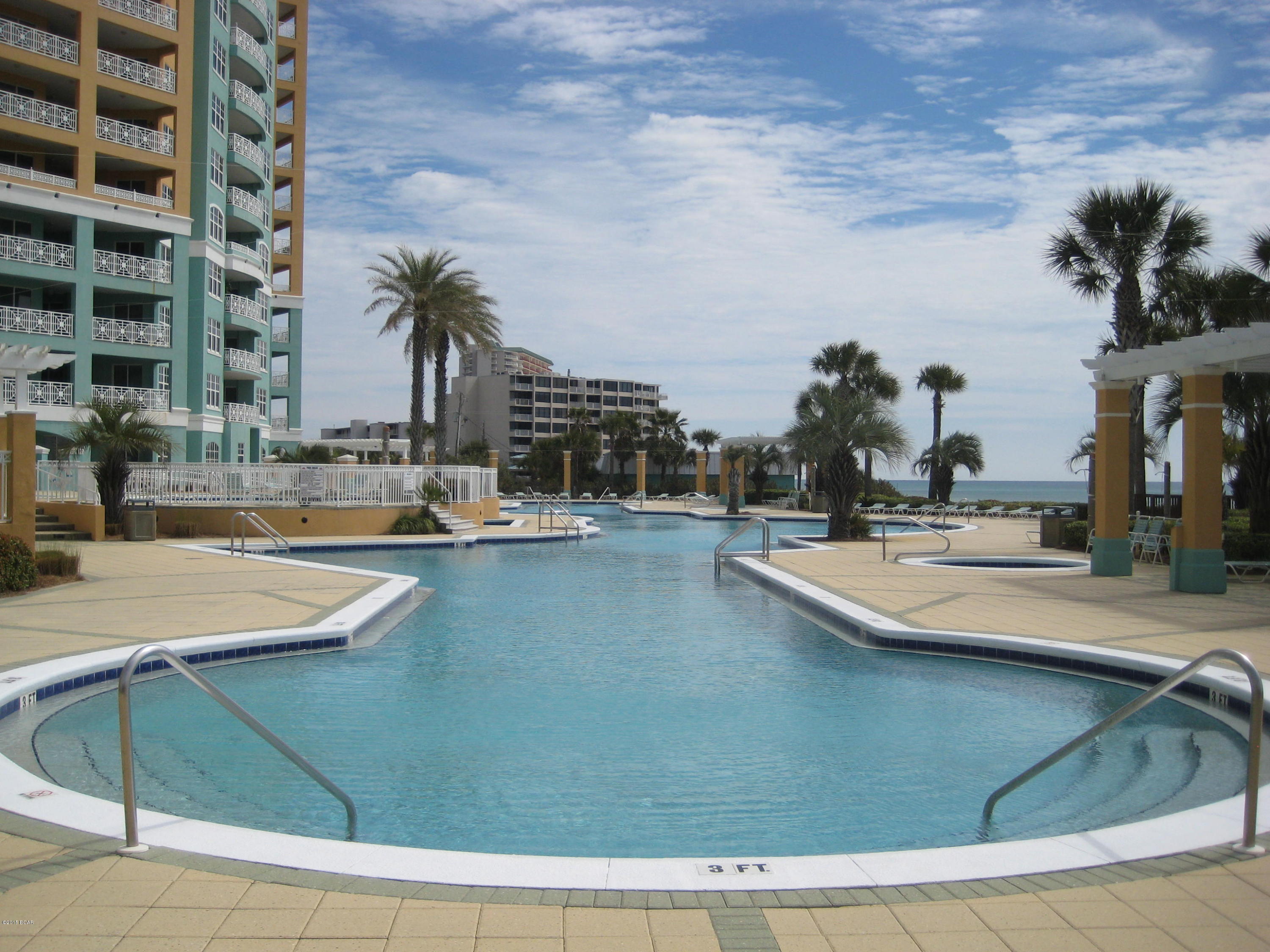 En Soleil Condo - Residential