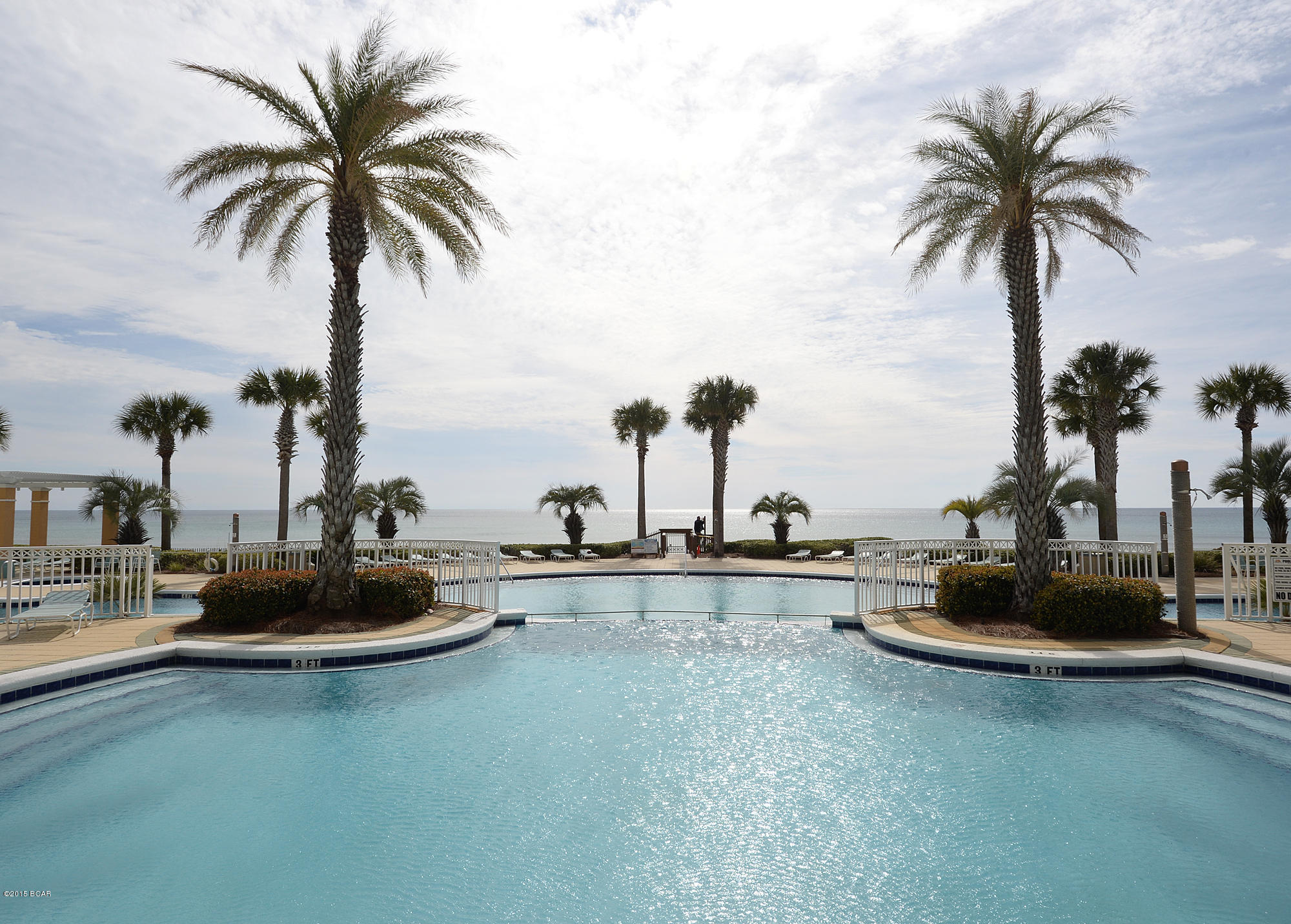 En Soleil Condo - Residential