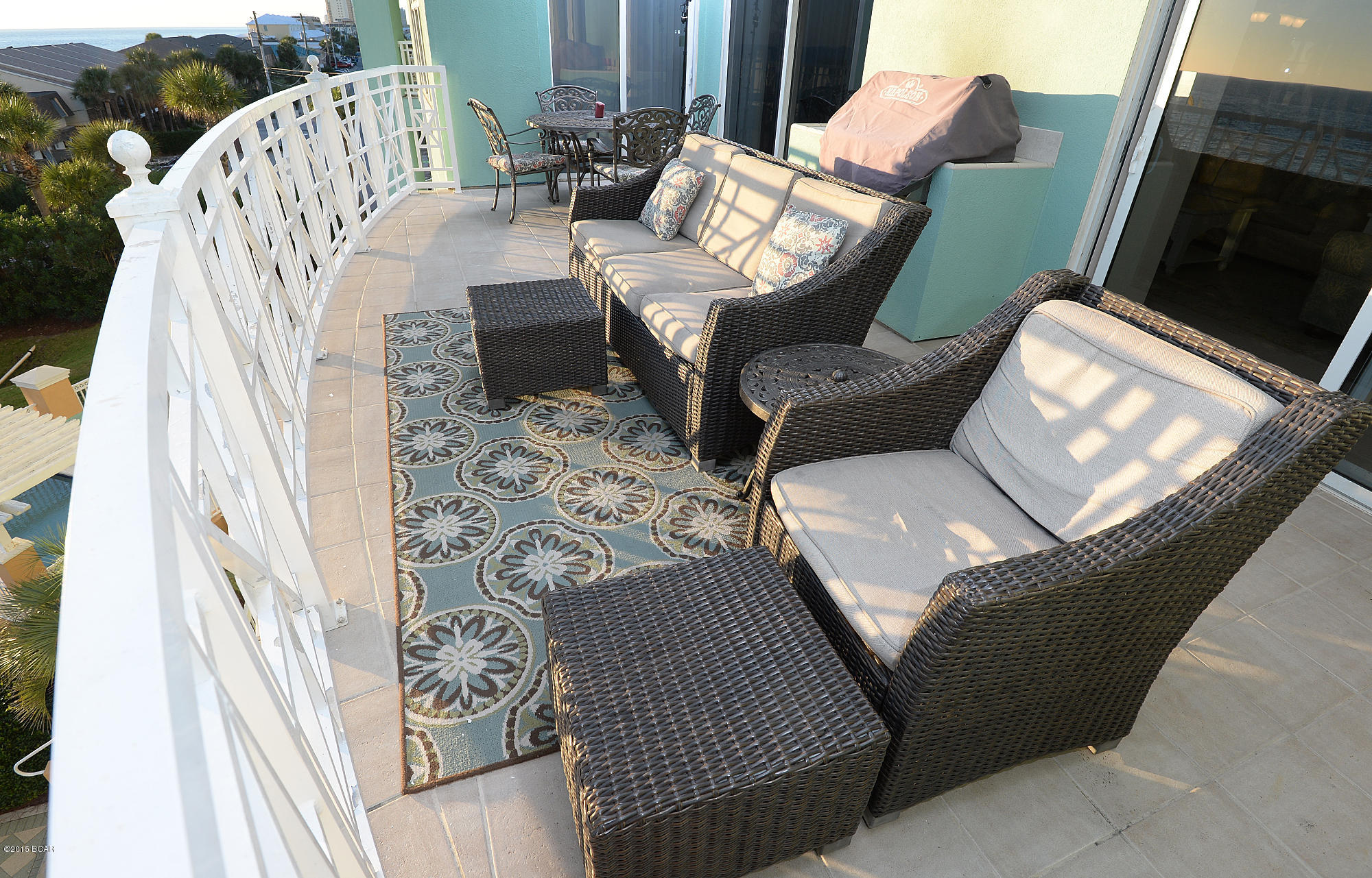 En Soleil Condo - Residential