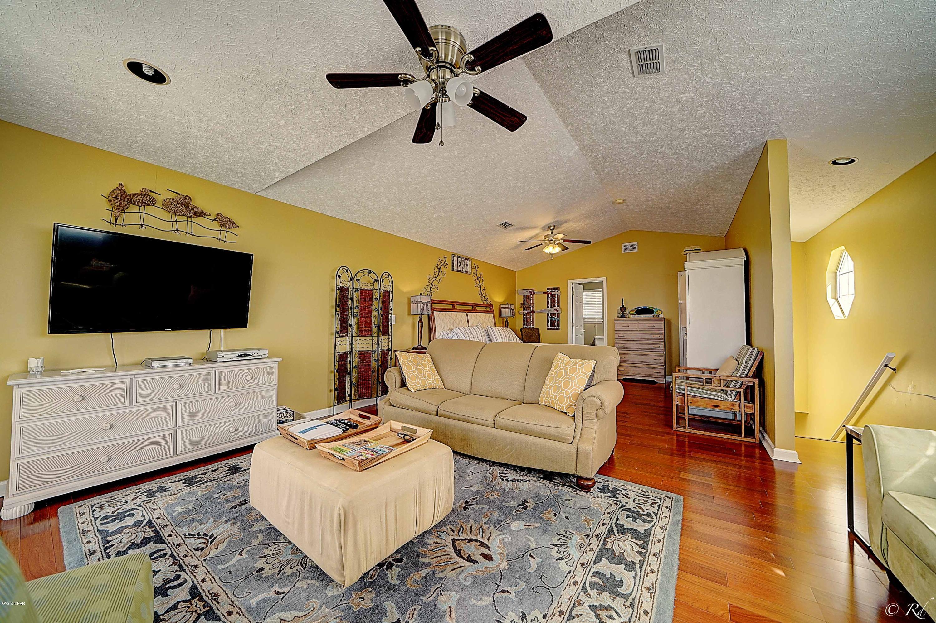 The Palms - Residential