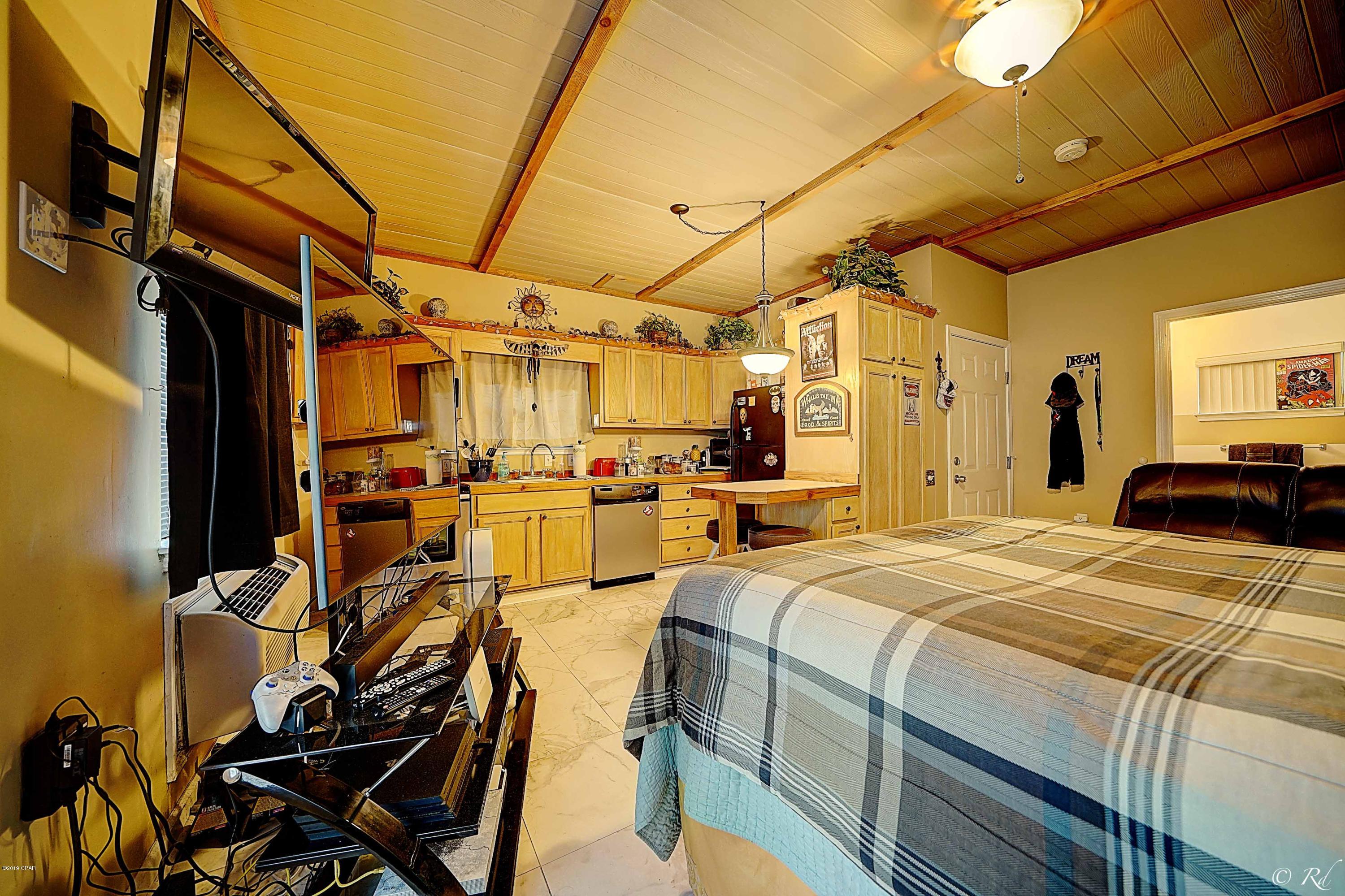 The Palms - Residential