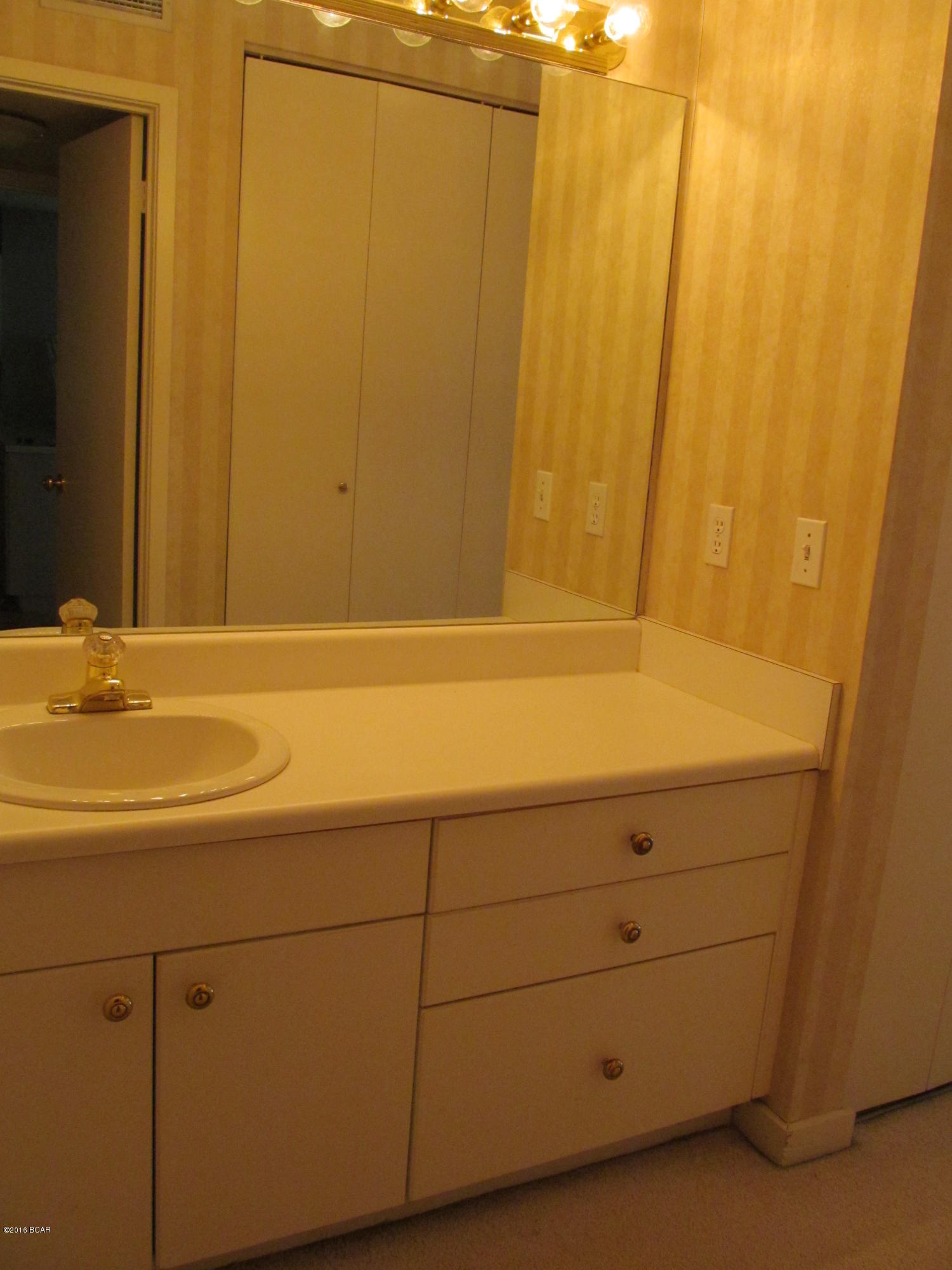 Bay Point Harbour Villas - Residential Lease