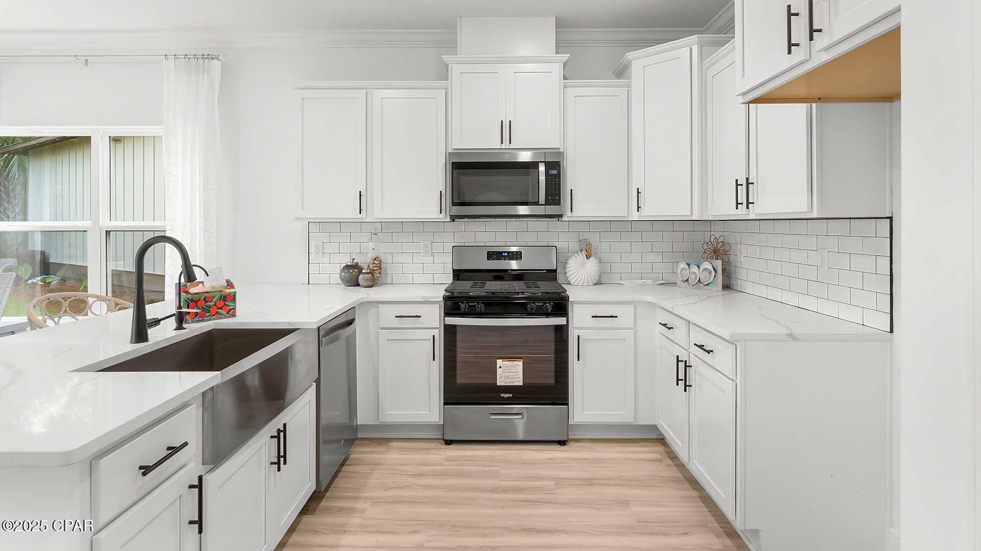 Colonial Landing - Residential