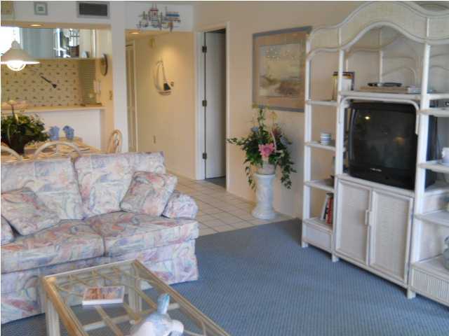 Edgewater Golf Villas 5 B - Residential