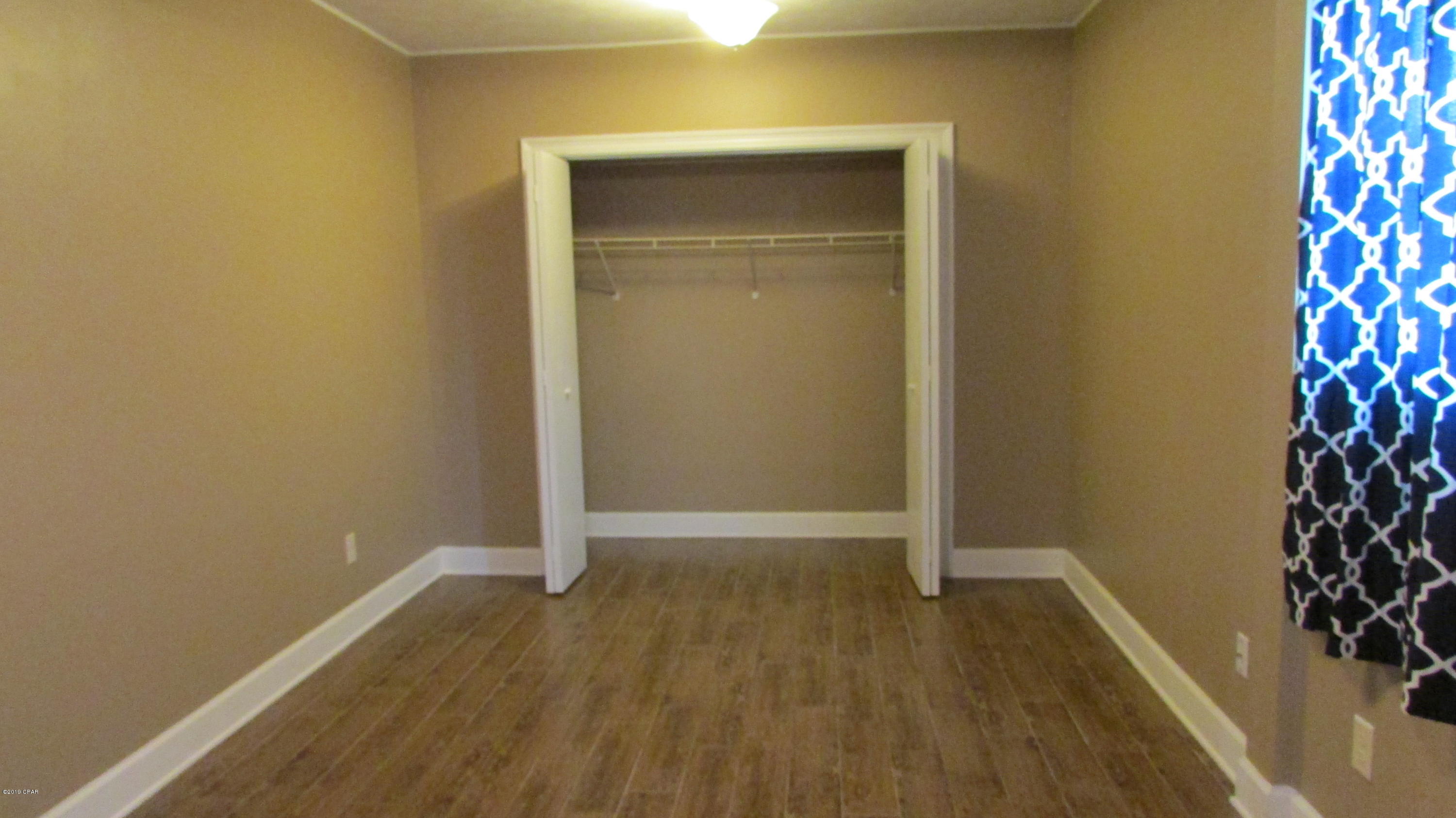 Laird Bayou - Residential