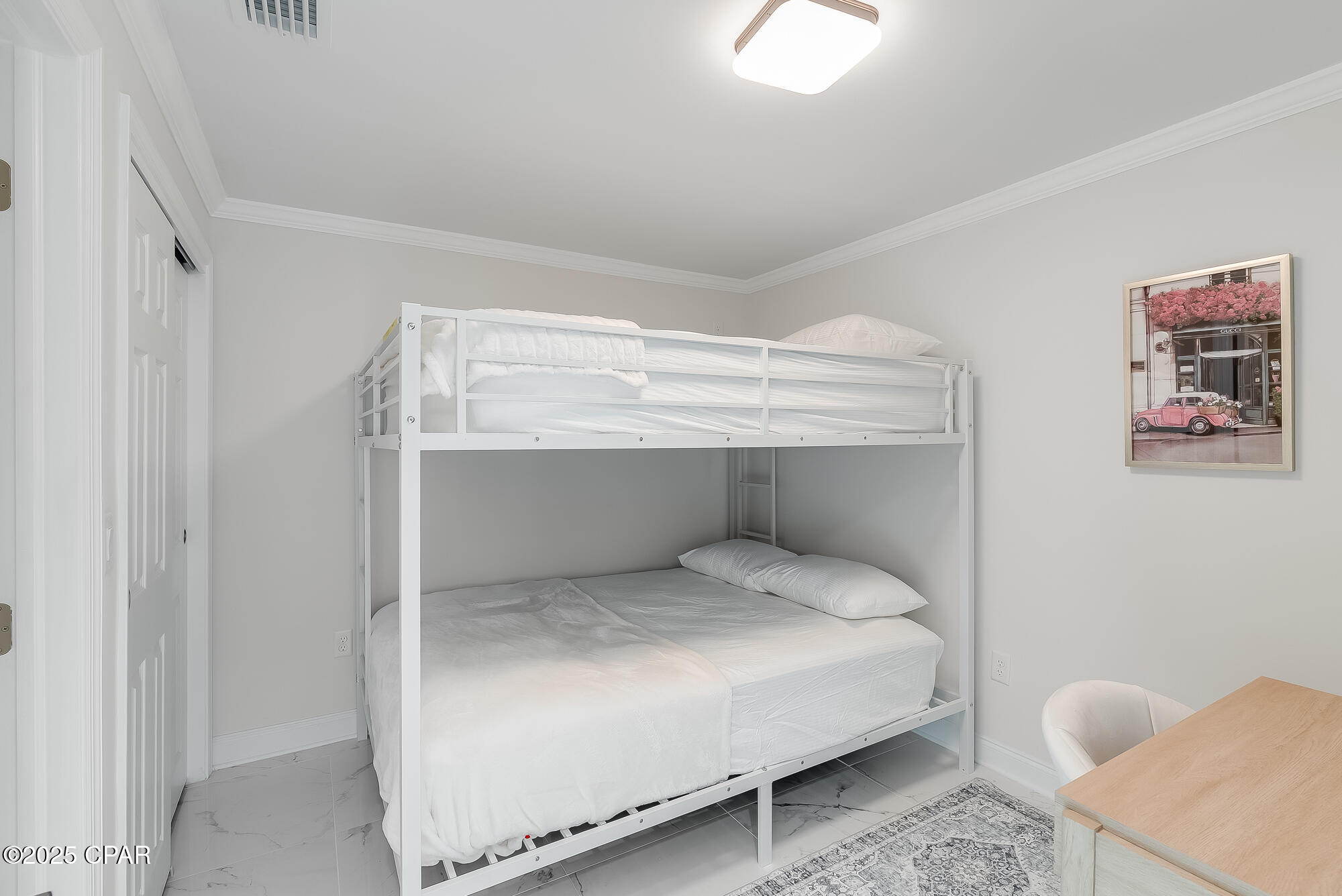 Laketown Wharf - Residential