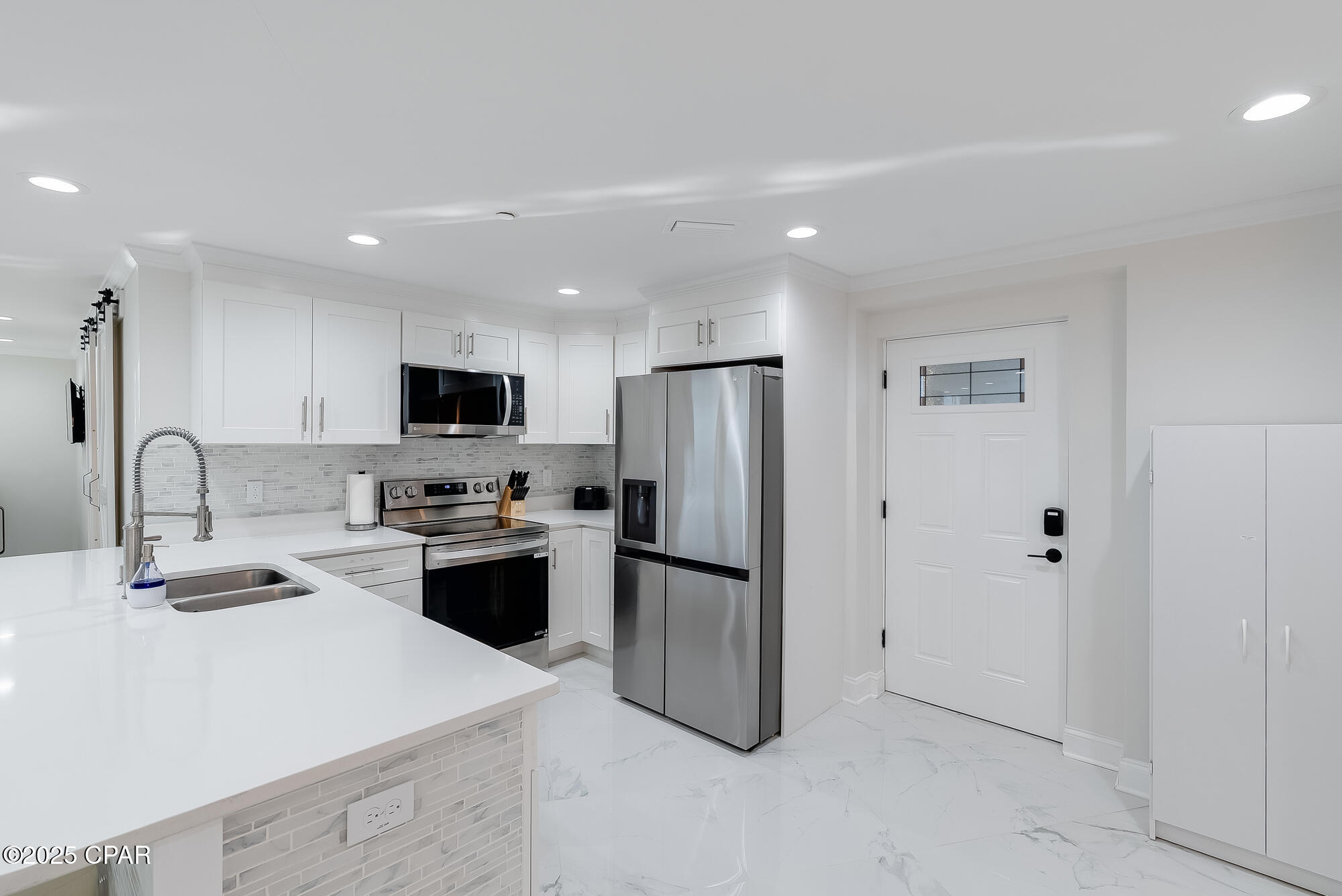 Laketown Wharf - Residential