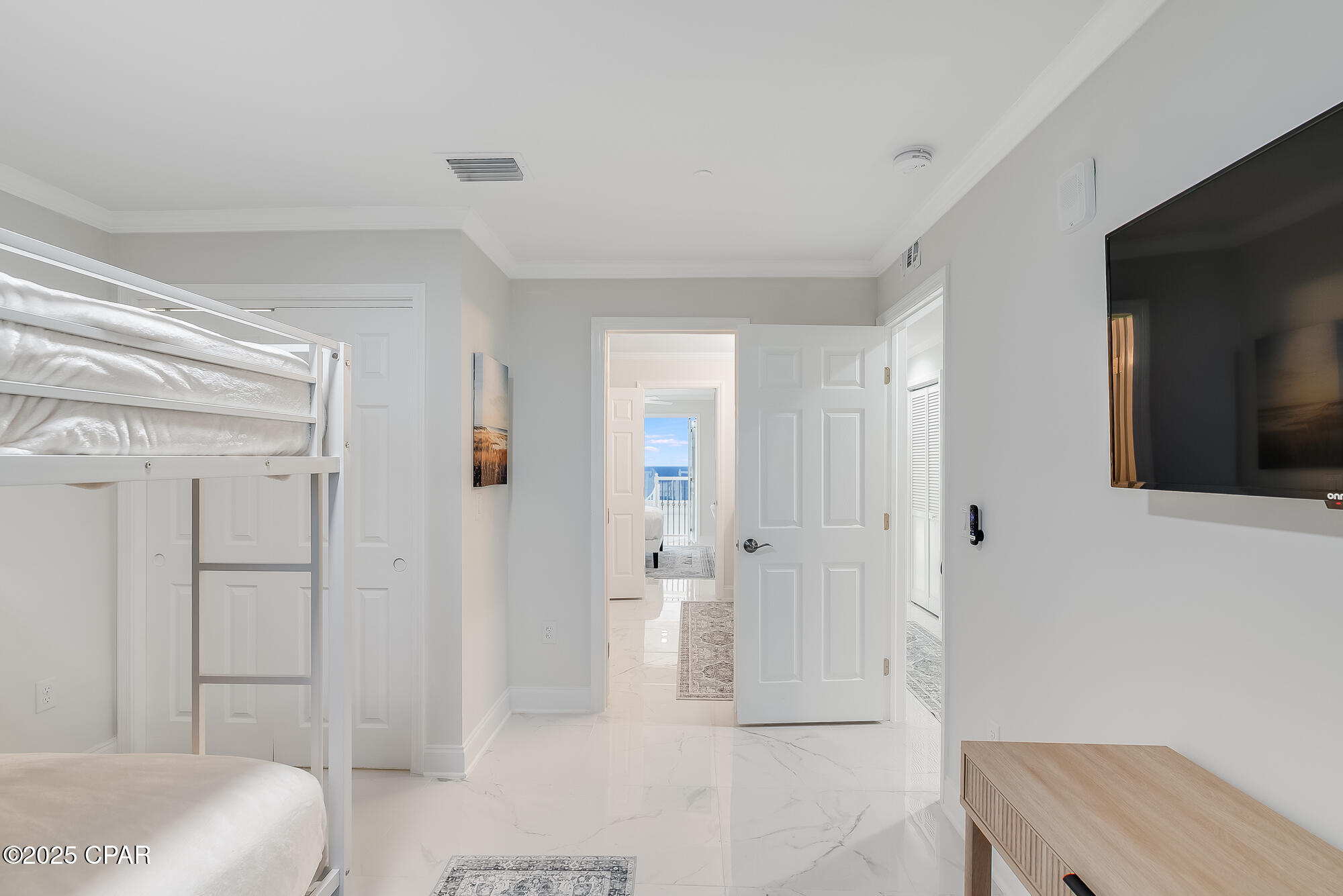 Laketown Wharf - Residential