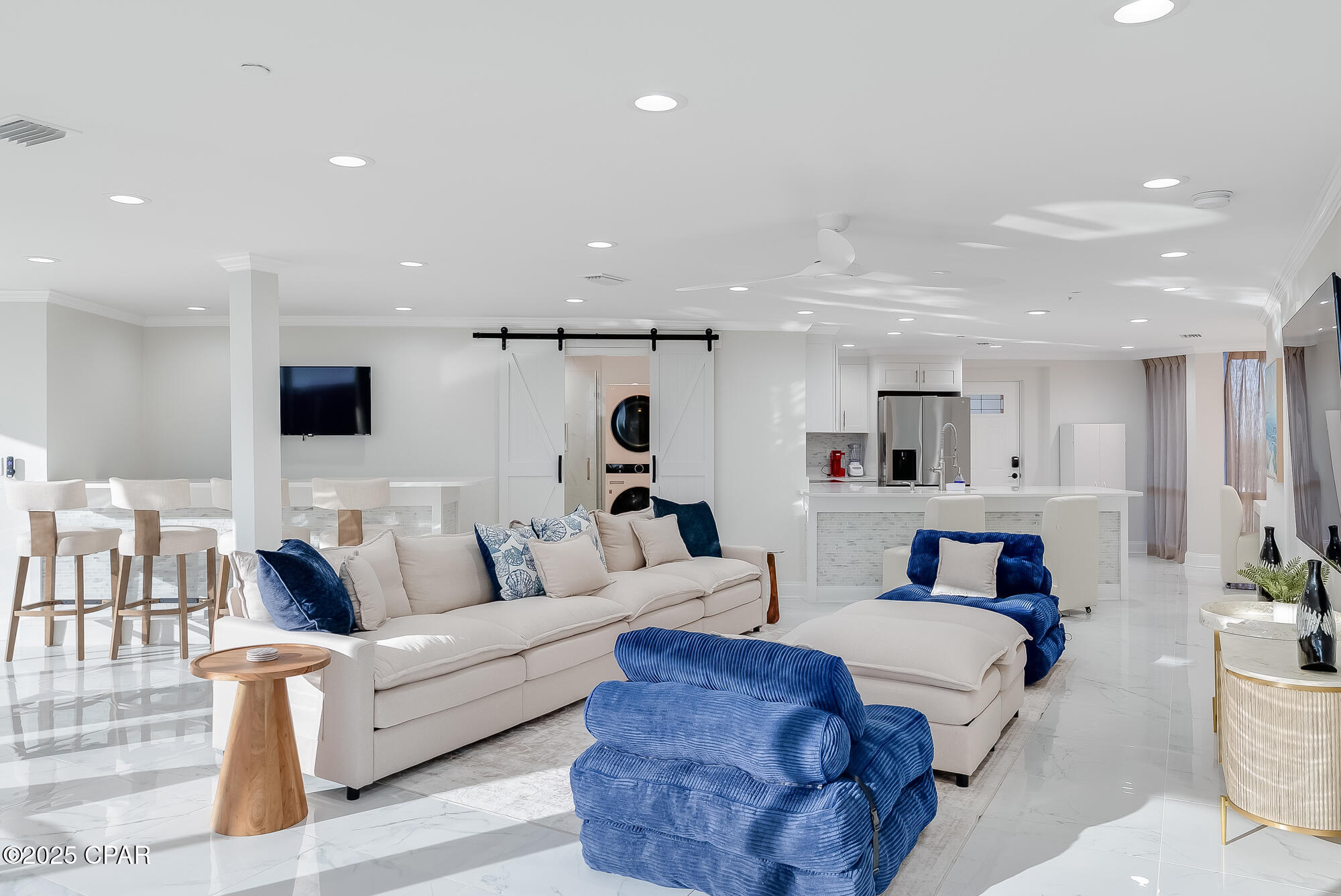 Laketown Wharf - Residential