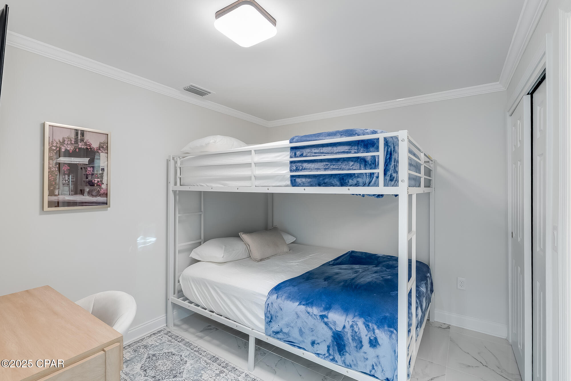 Laketown Wharf - Residential