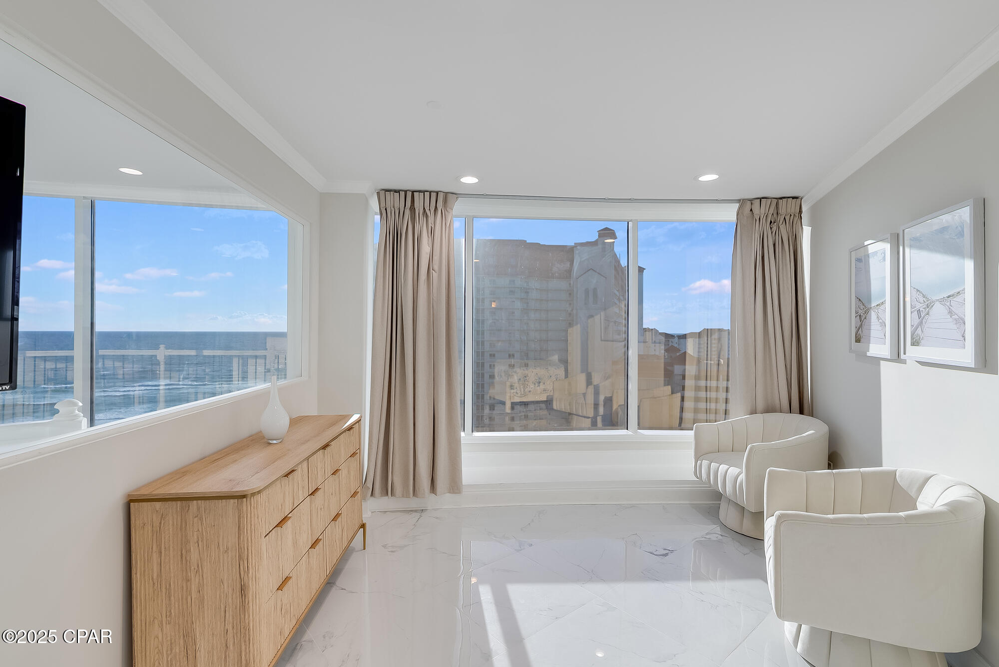 Laketown Wharf - Residential