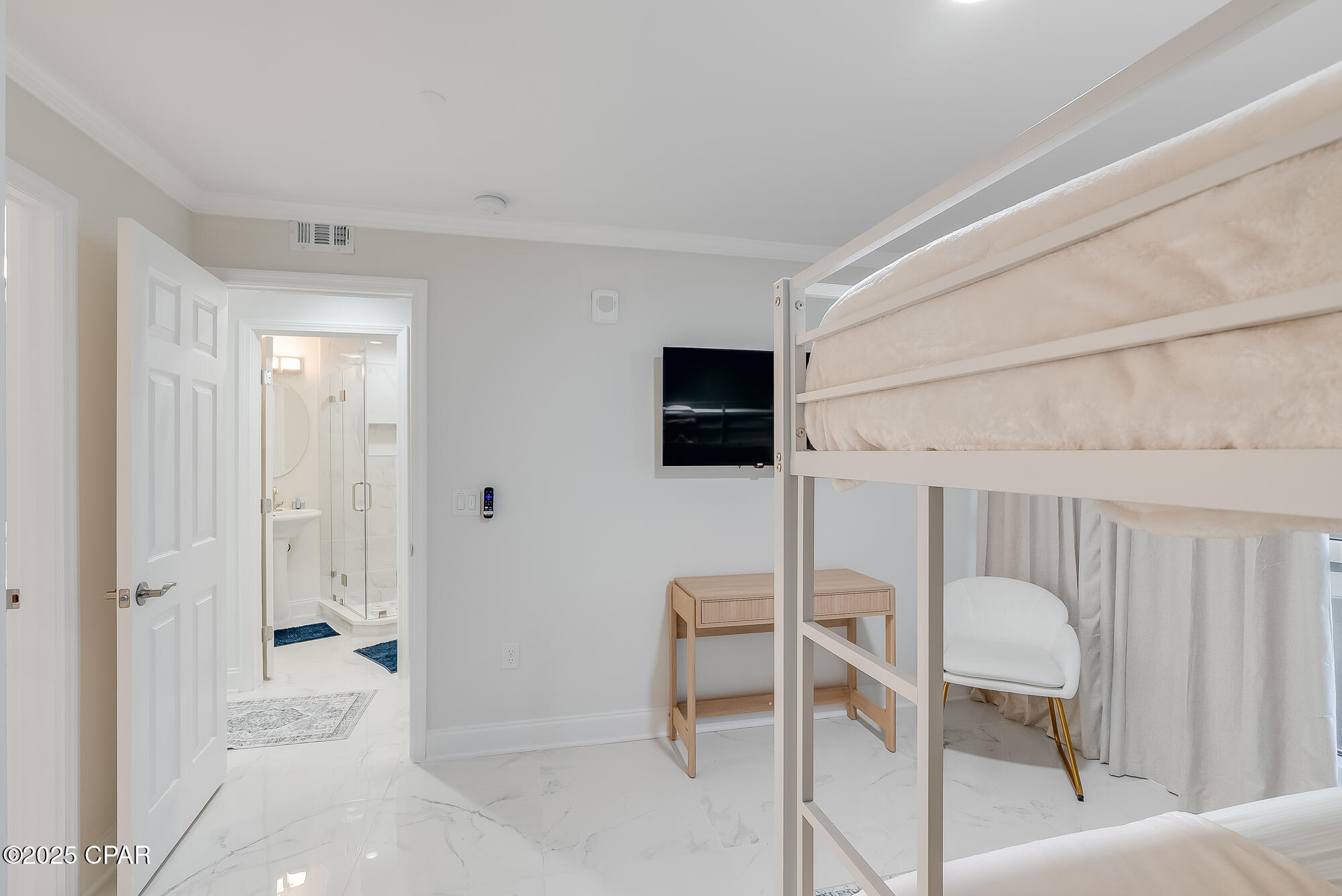 Laketown Wharf - Residential