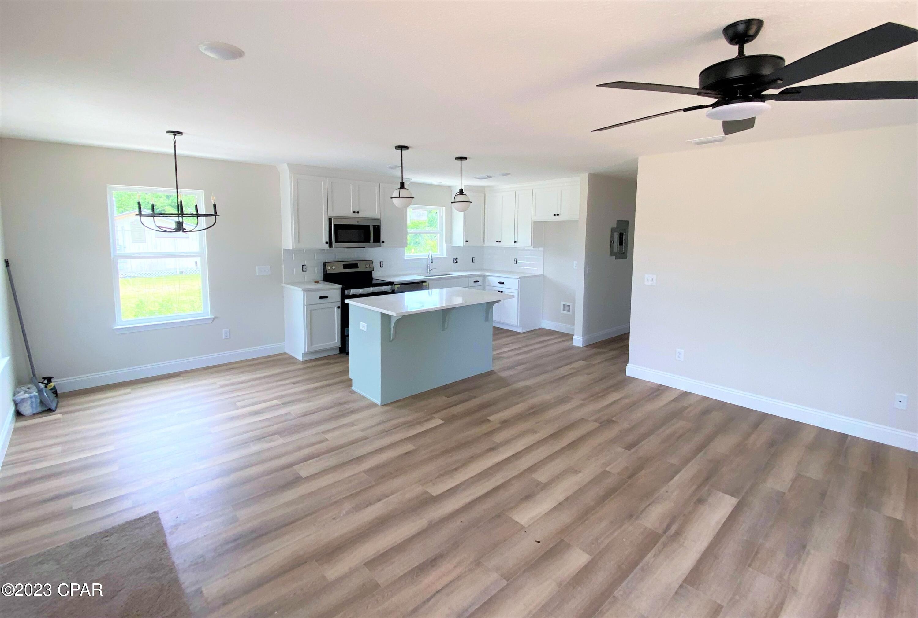 Keiths Bay Harbor Add - Residential