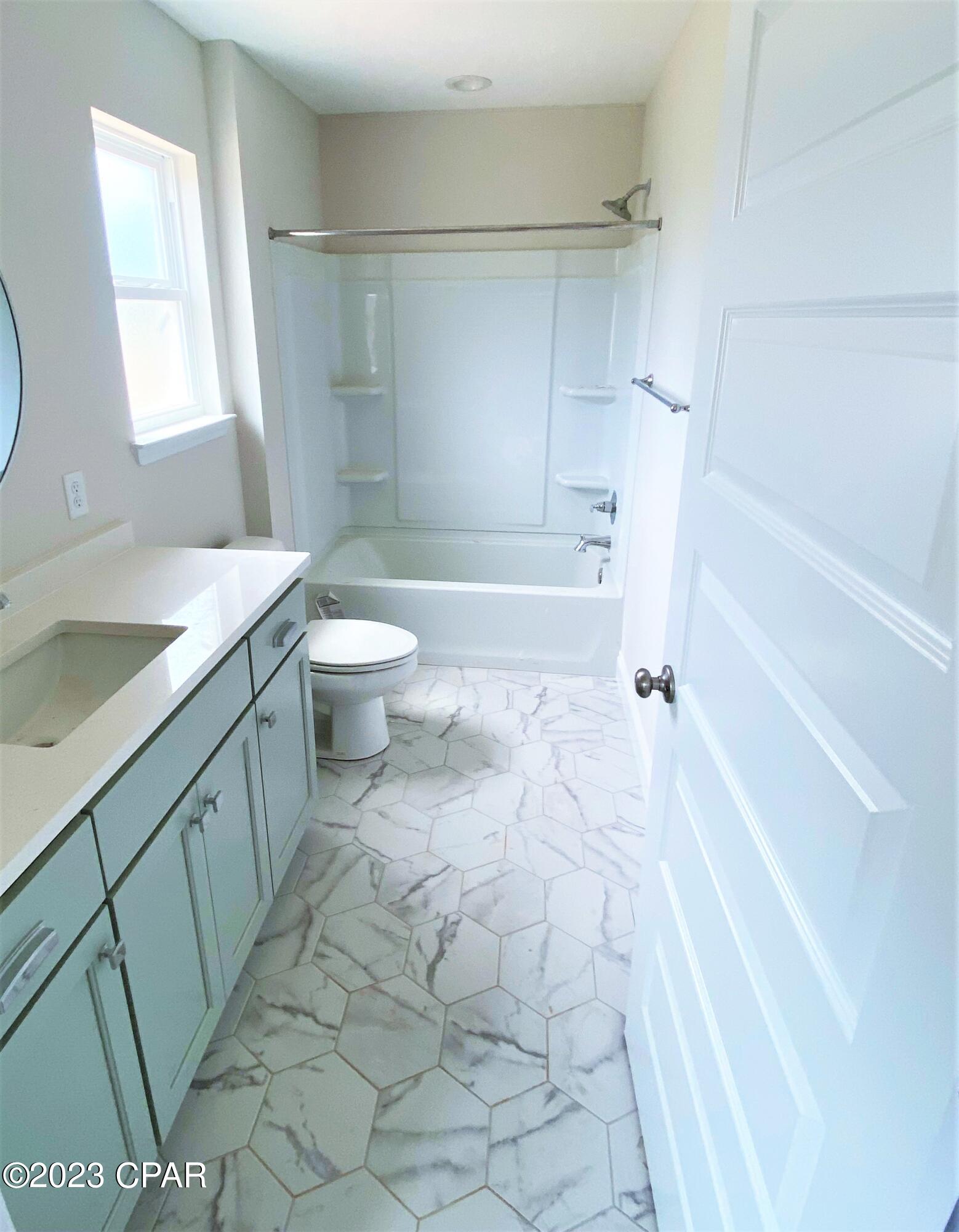 Keiths Bay Harbor Add - Residential