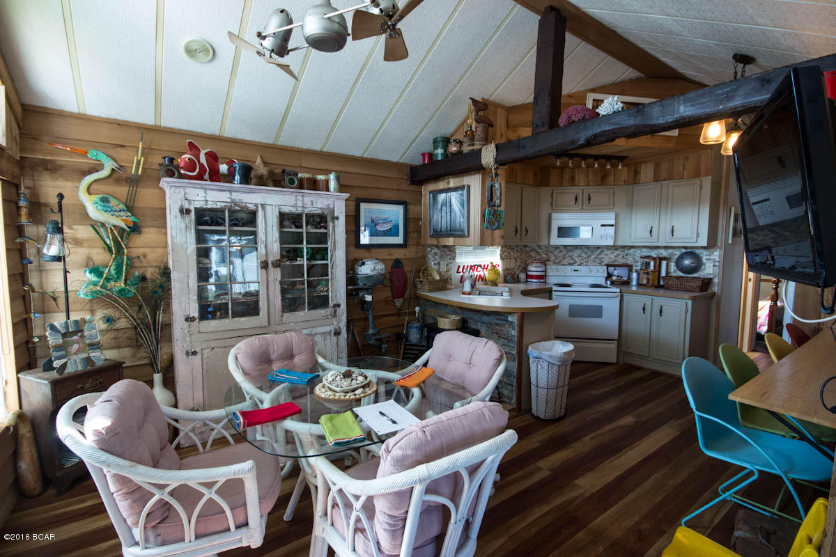 Emerald Pointe Resort - Residential