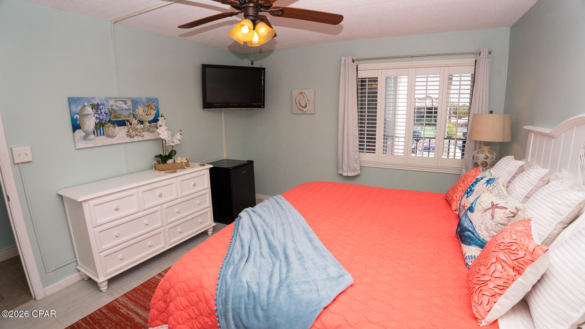 Mariner East Condo - Residential