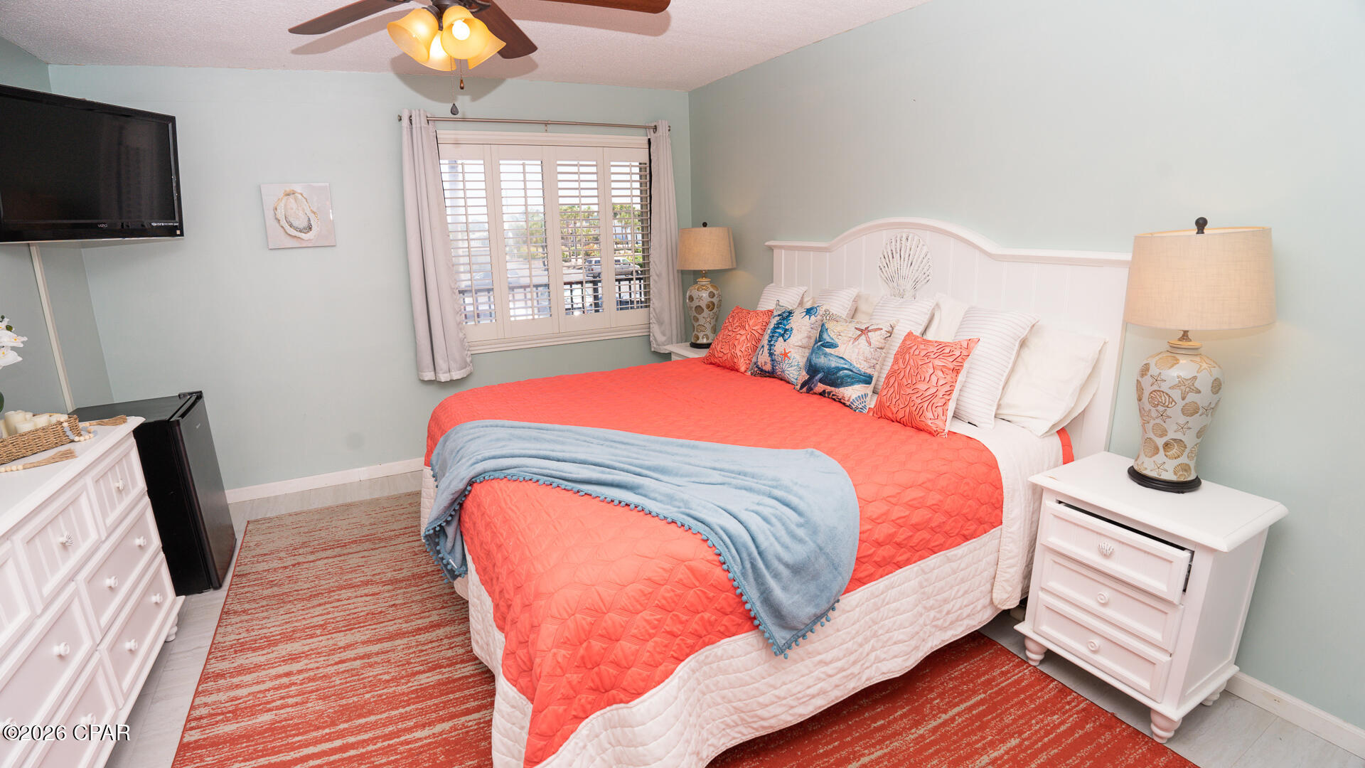 Mariner East Condo - Residential